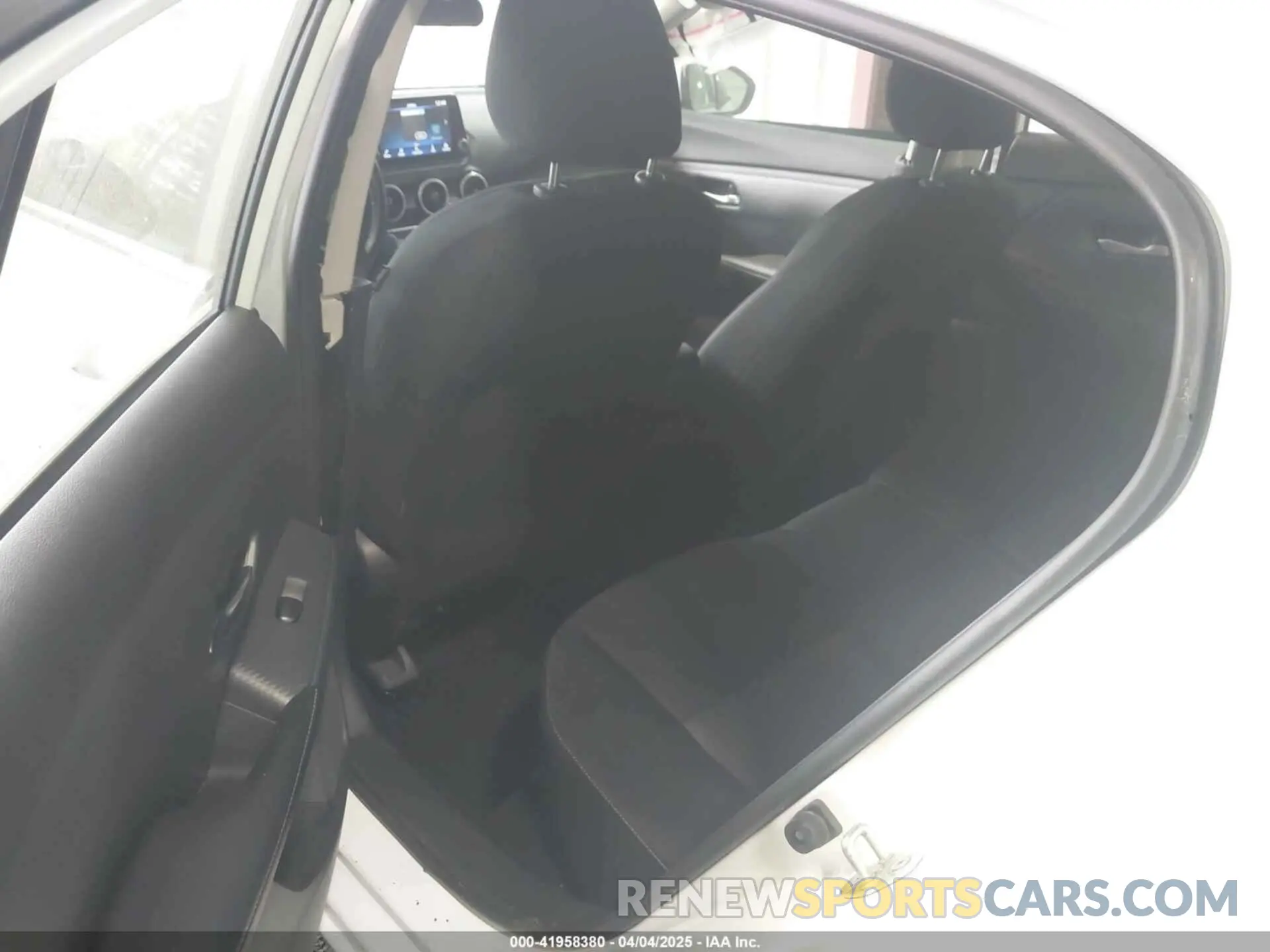 8 Photograph of a damaged car 3N1AB8CV3NY290688 NISSAN SENTRA 2022