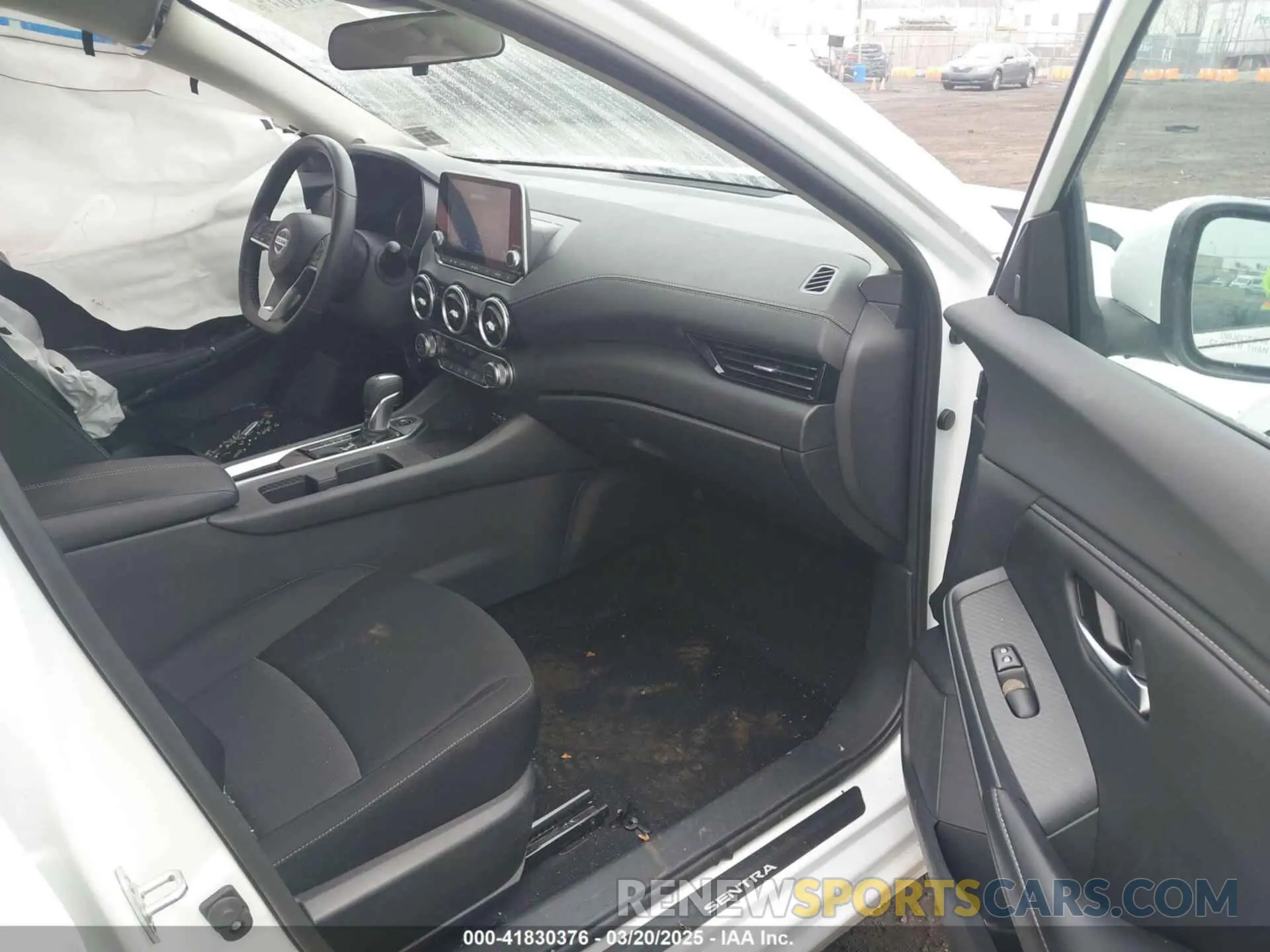 5 Photograph of a damaged car 3N1AB8CV3NY307506 NISSAN SENTRA 2022