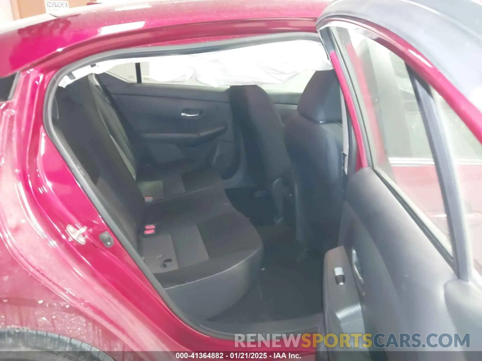 8 Photograph of a damaged car 3N1AB8CV4NY213439 NISSAN SENTRA 2022