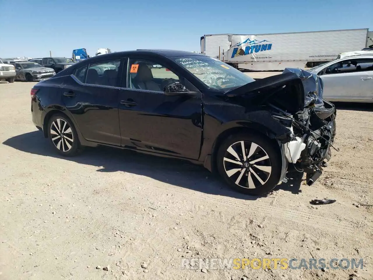 4 Photograph of a damaged car 3N1AB8CV4NY215370 NISSAN SENTRA 2022