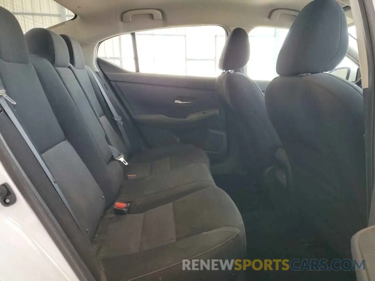 10 Photograph of a damaged car 3N1AB8CV4NY225798 NISSAN SENTRA 2022