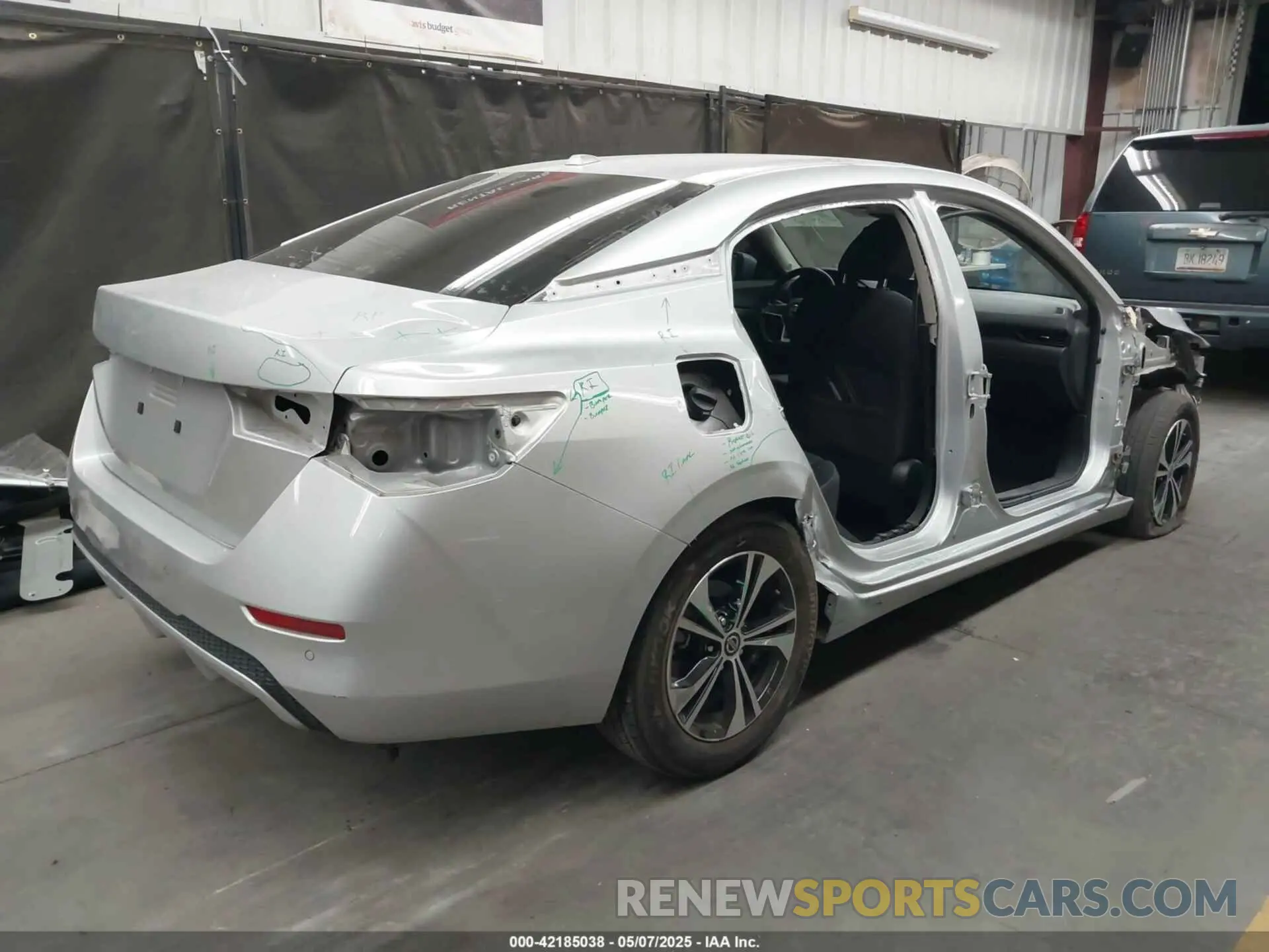 4 Photograph of a damaged car 3N1AB8CV4NY241063 NISSAN SENTRA 2022