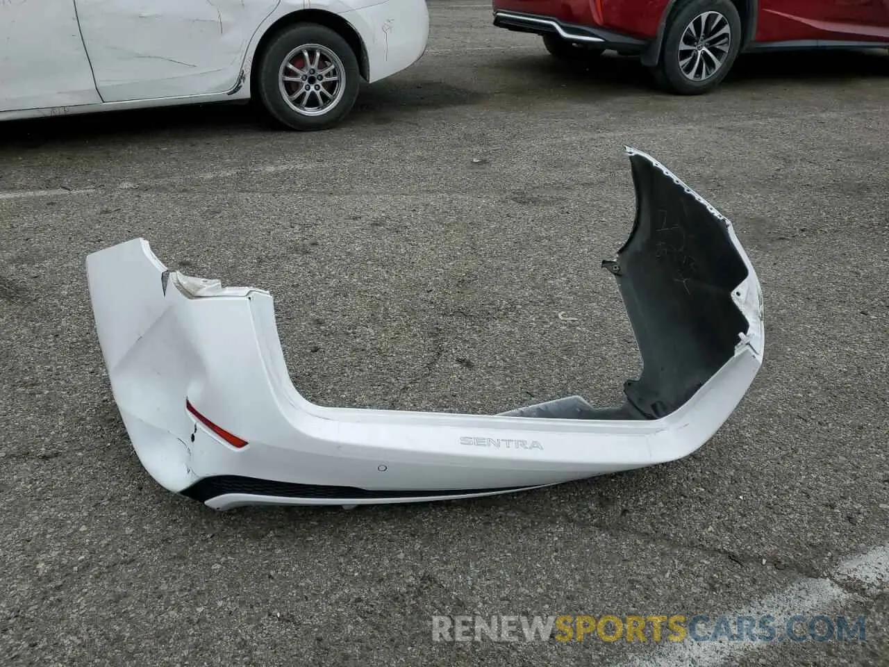 12 Photograph of a damaged car 3N1AB8CV4NY285726 NISSAN SENTRA 2022