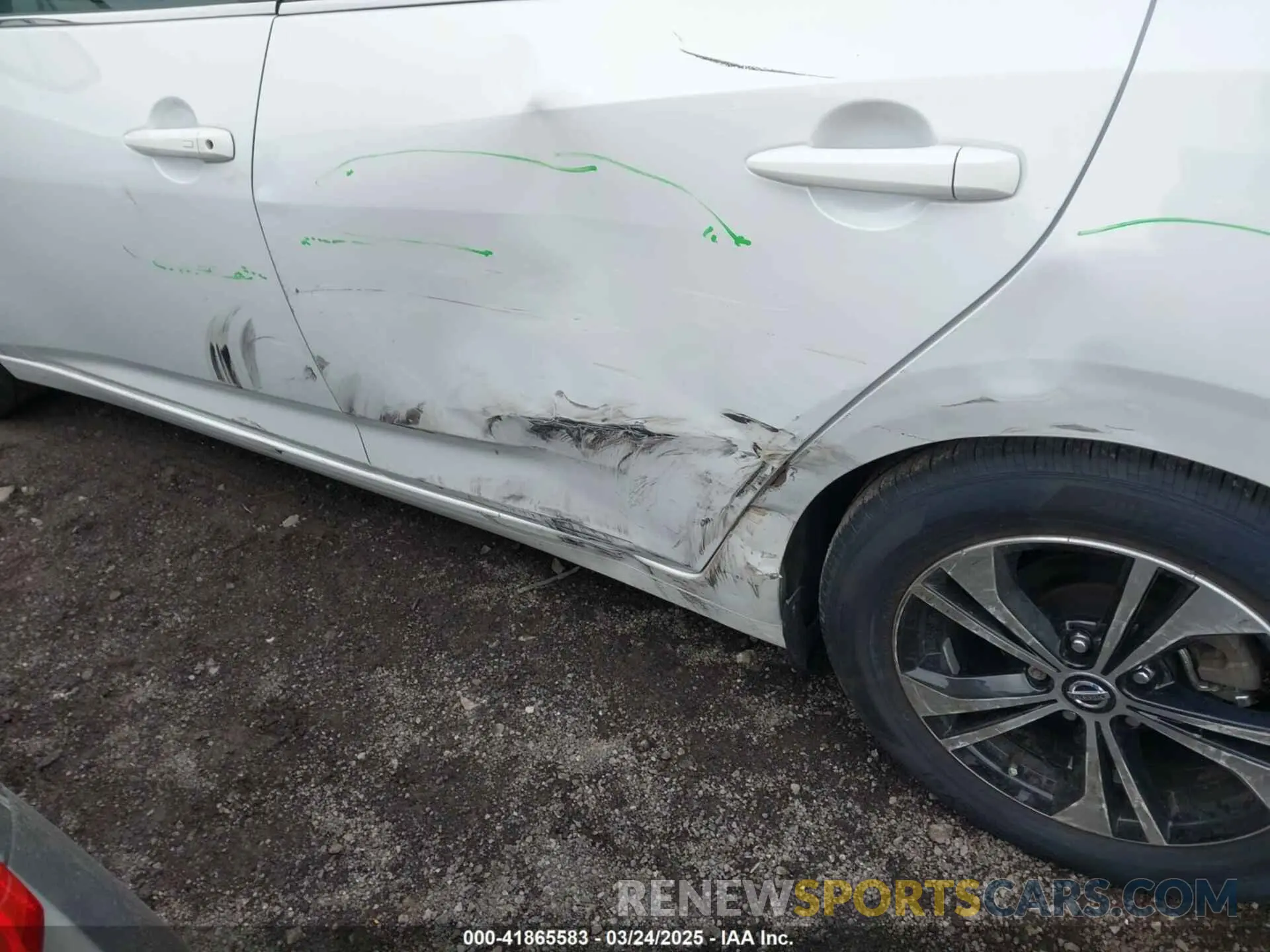 17 Photograph of a damaged car 3N1AB8CV4NY317817 NISSAN SENTRA 2022