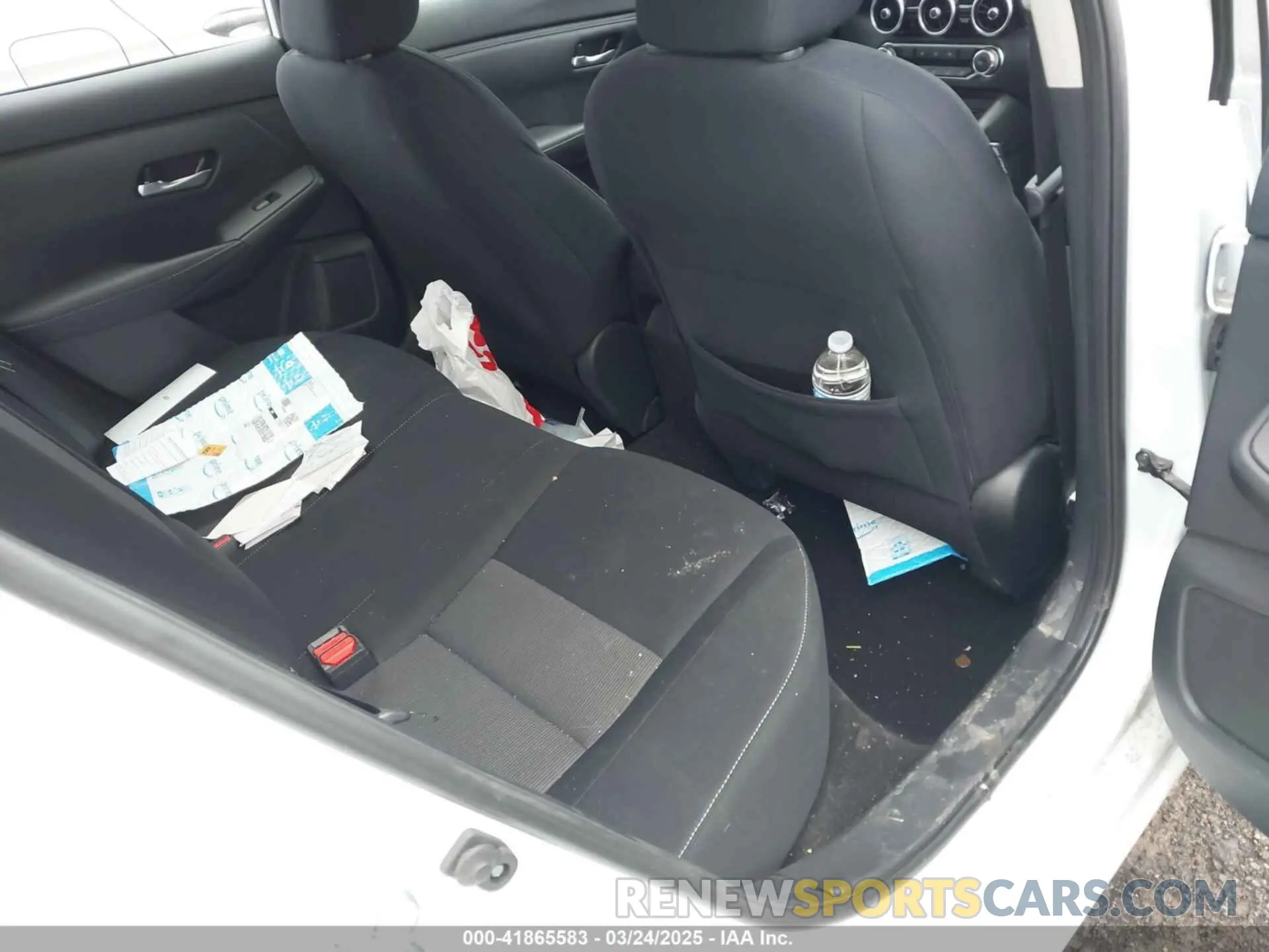 8 Photograph of a damaged car 3N1AB8CV4NY317817 NISSAN SENTRA 2022