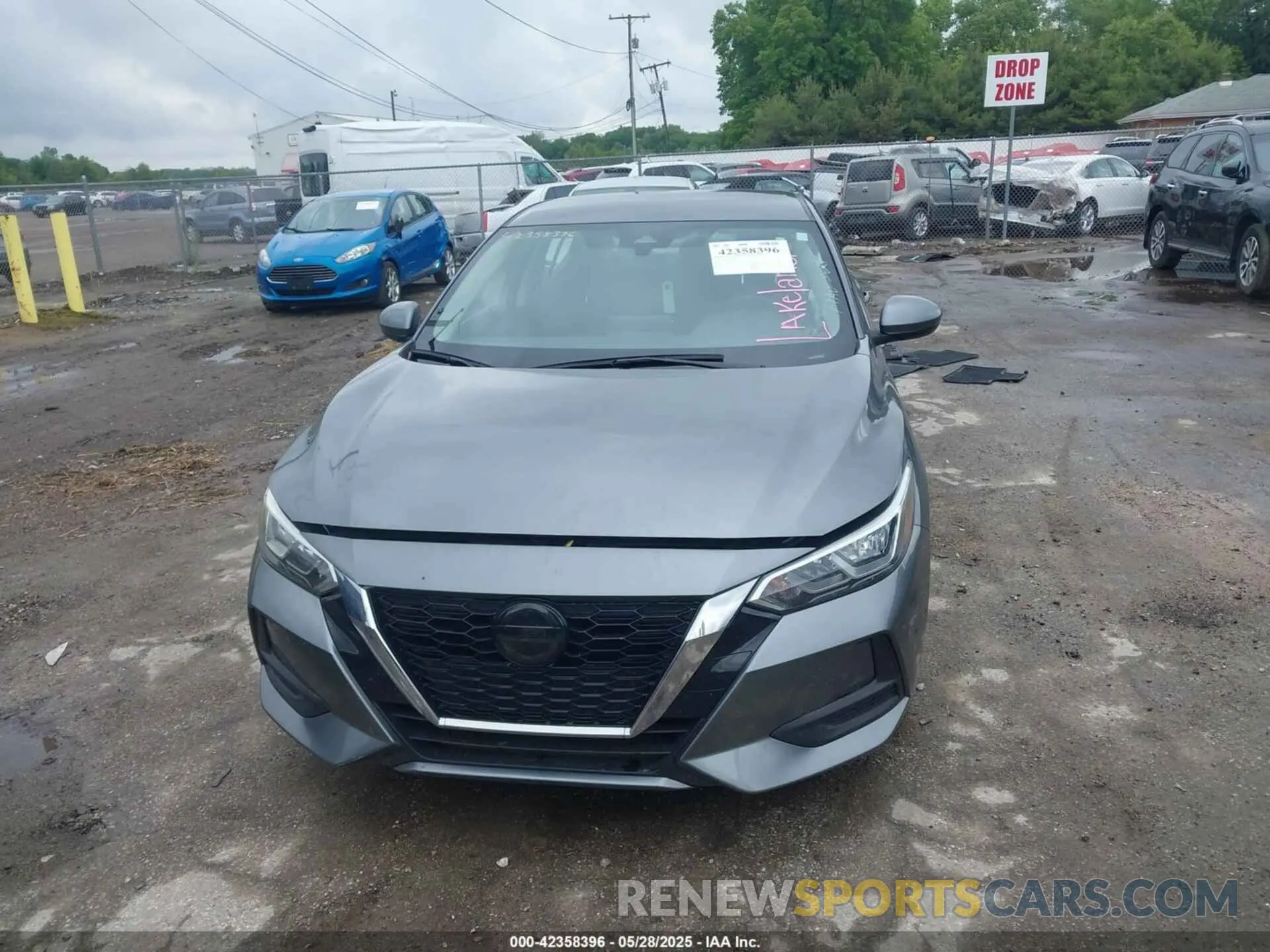 12 Photograph of a damaged car 3N1AB8CV5NY275688 NISSAN SENTRA 2022