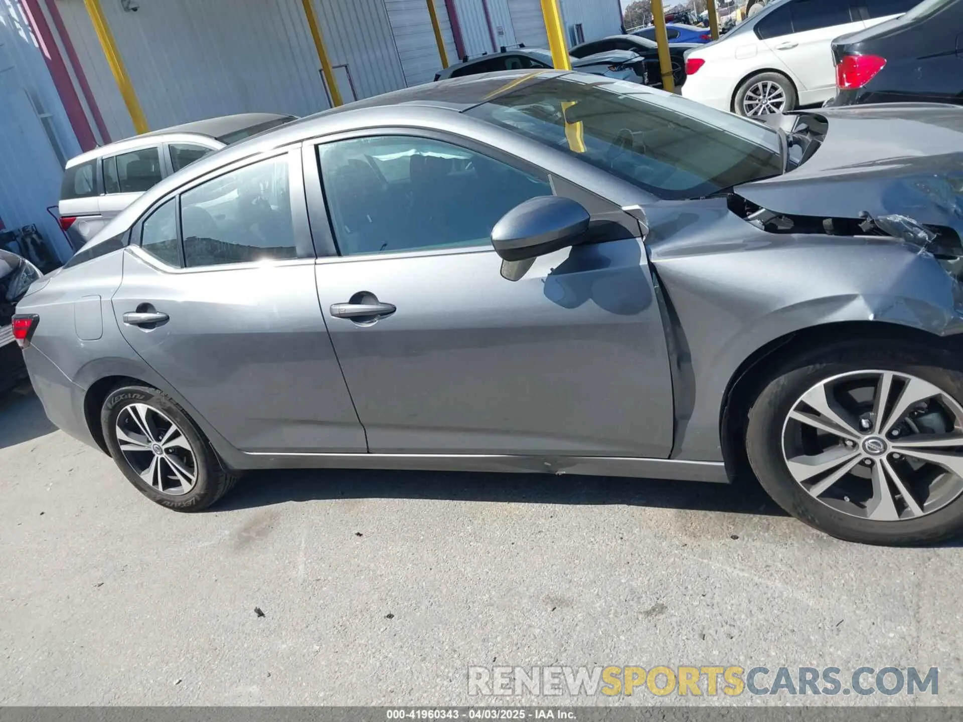 13 Photograph of a damaged car 3N1AB8CV5NY283337 NISSAN SENTRA 2022