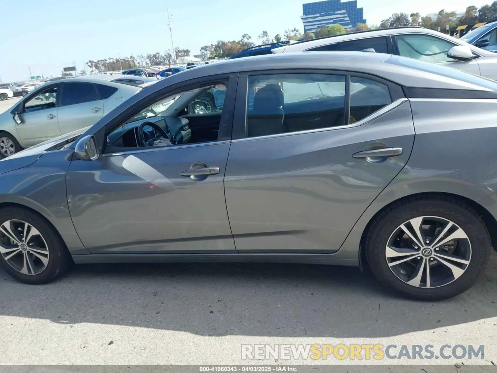 14 Photograph of a damaged car 3N1AB8CV5NY283337 NISSAN SENTRA 2022