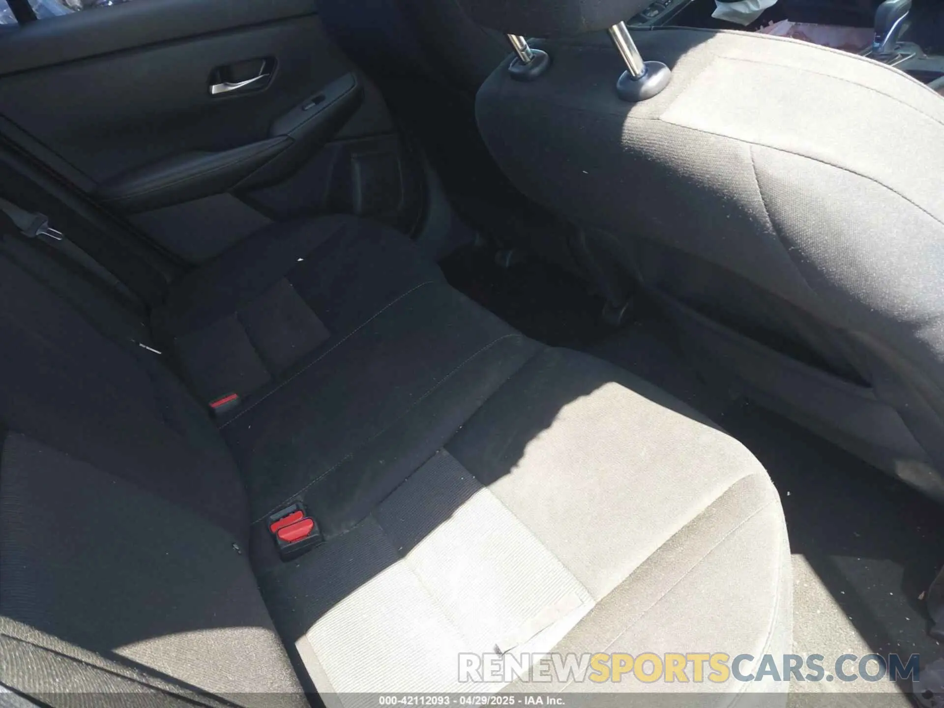 8 Photograph of a damaged car 3N1AB8CV5NY287226 NISSAN SENTRA 2022