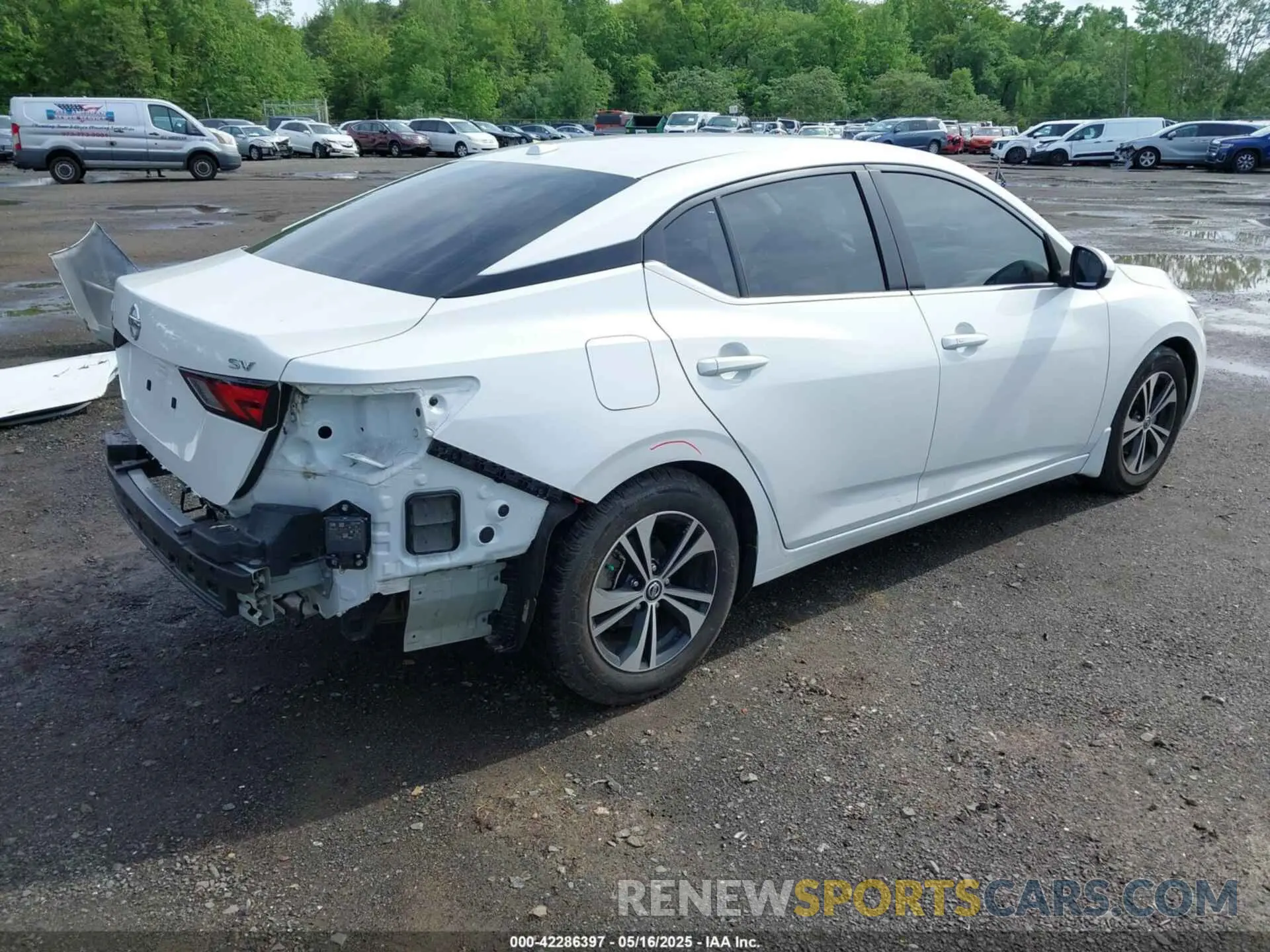 4 Photograph of a damaged car 3N1AB8CV5NY292832 NISSAN SENTRA 2022