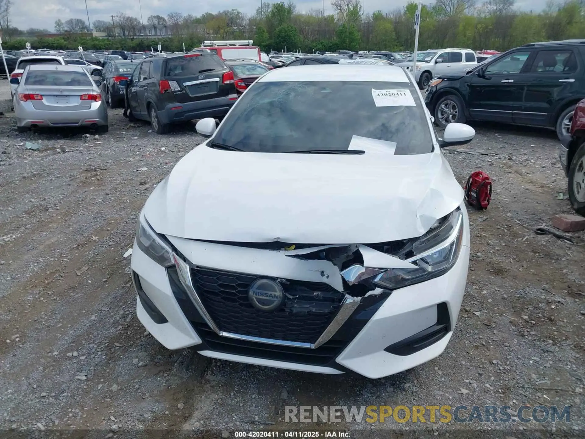 12 Photograph of a damaged car 3N1AB8CV5NY299764 NISSAN SENTRA 2022