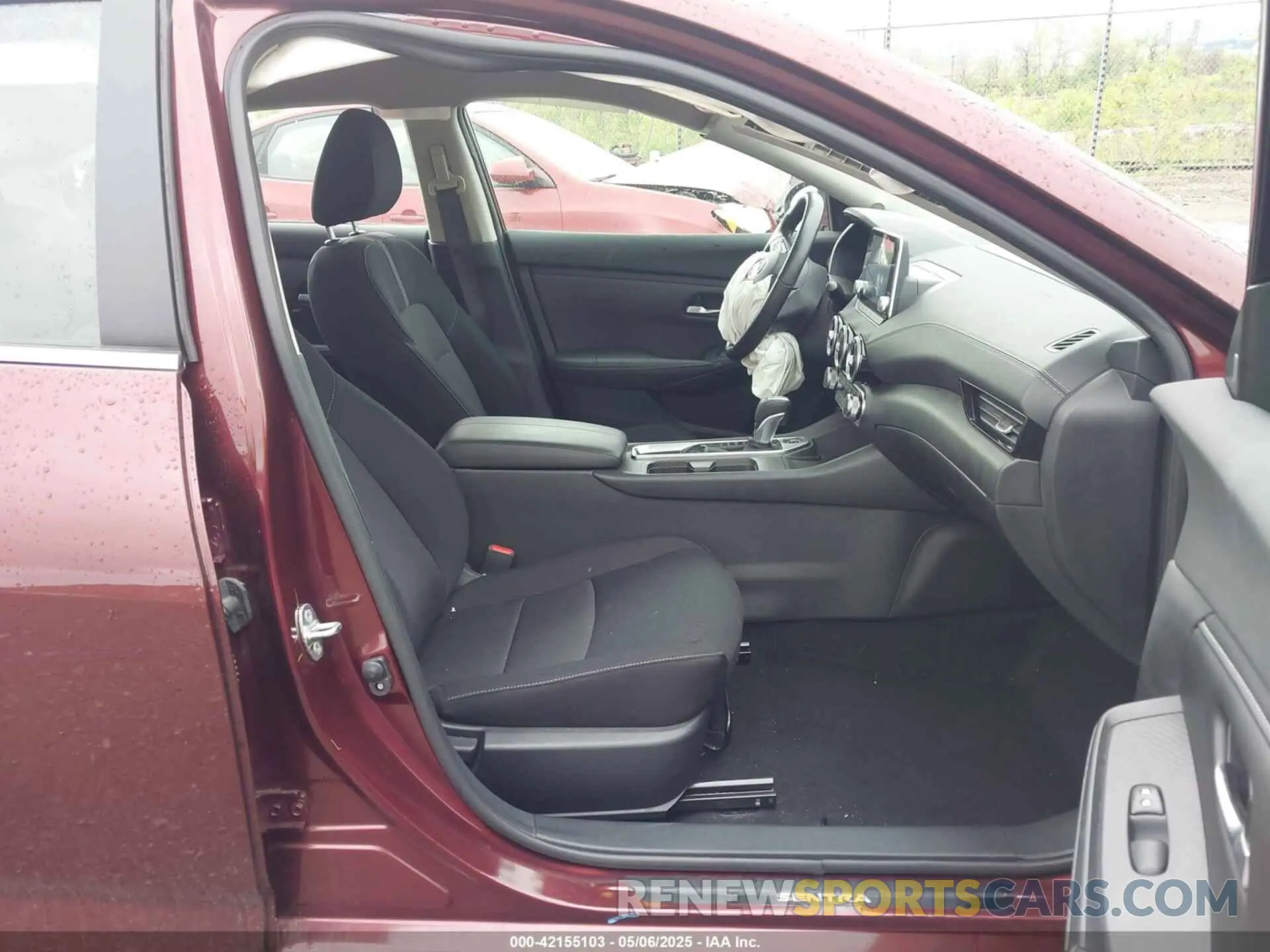 5 Photograph of a damaged car 3N1AB8CV6NY236866 NISSAN SENTRA 2022