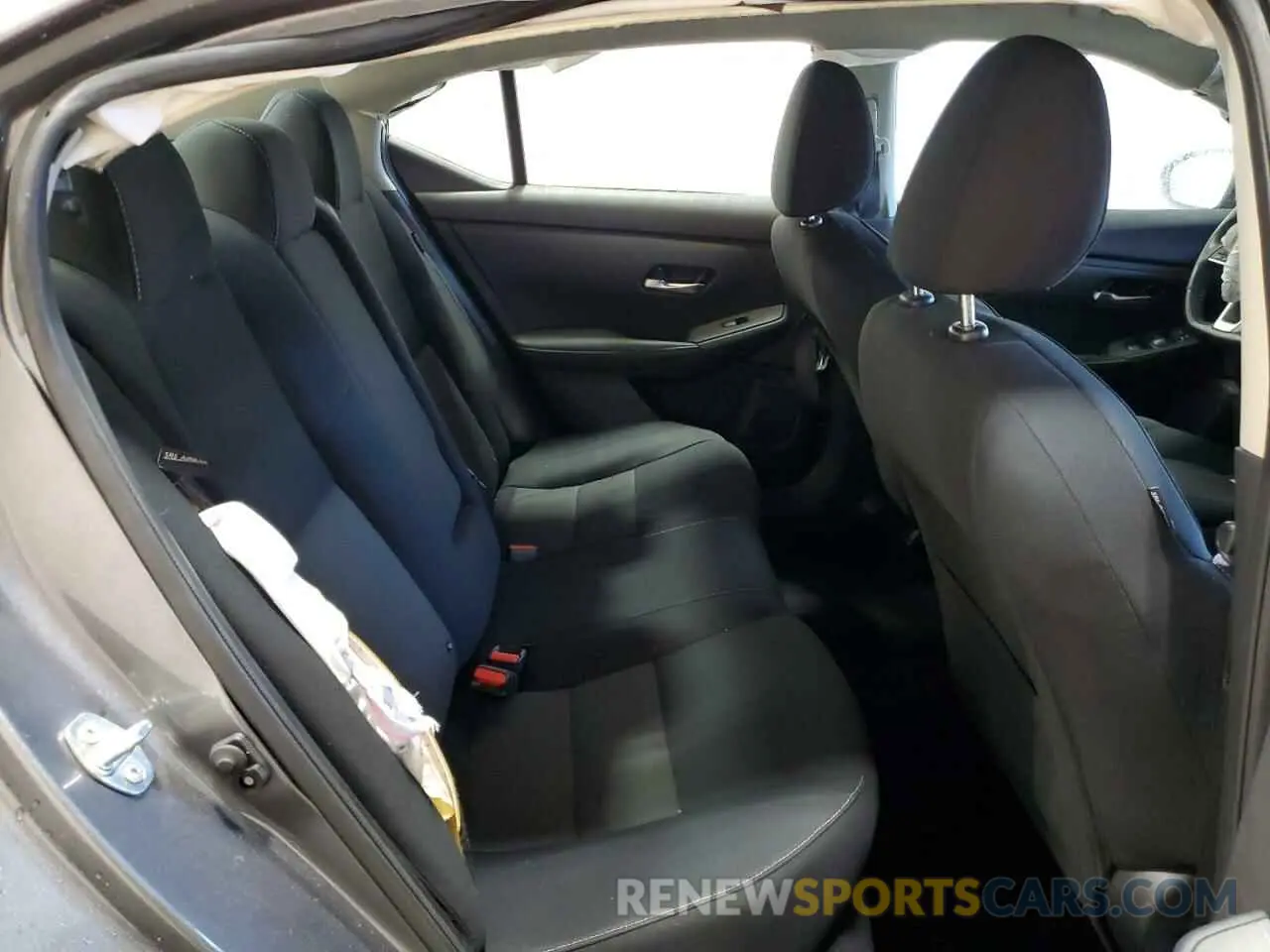 10 Photograph of a damaged car 3N1AB8CV6NY238794 NISSAN SENTRA 2022