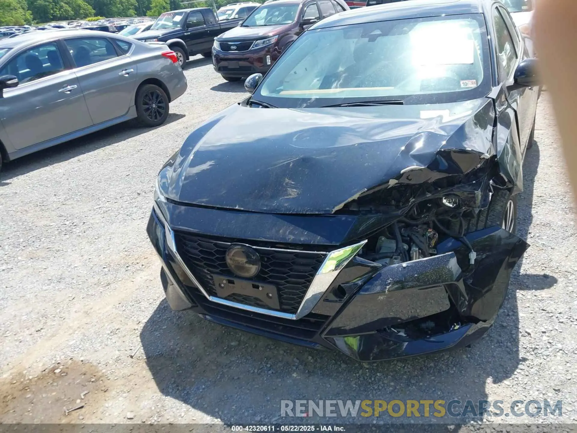 13 Photograph of a damaged car 3N1AB8CV6NY282911 NISSAN SENTRA 2022