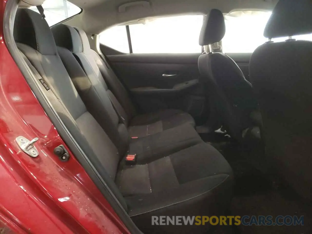 10 Photograph of a damaged car 3N1AB8CV6NY294802 NISSAN SENTRA 2022