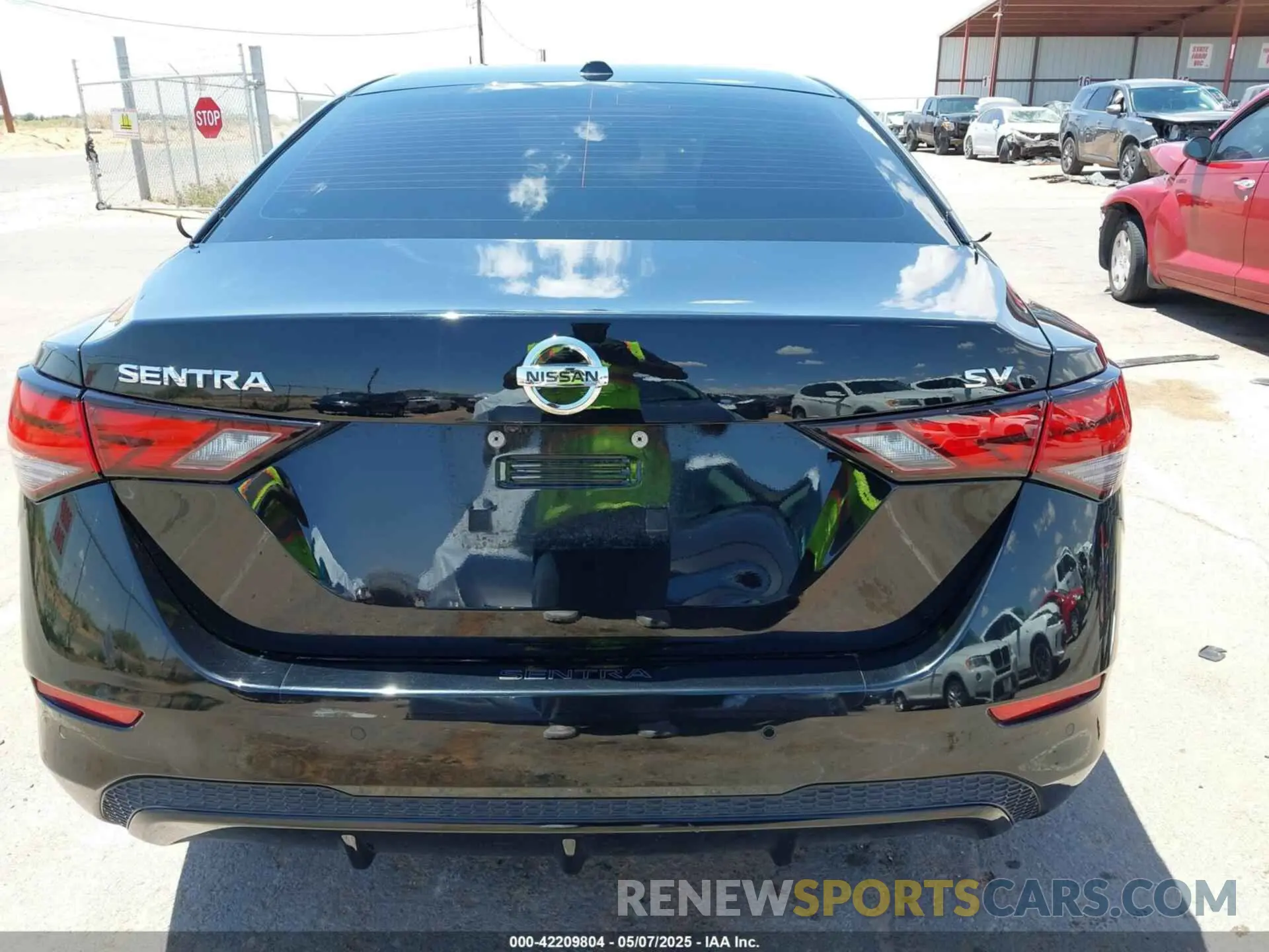 16 Photograph of a damaged car 3N1AB8CV6NY311503 NISSAN SENTRA 2022
