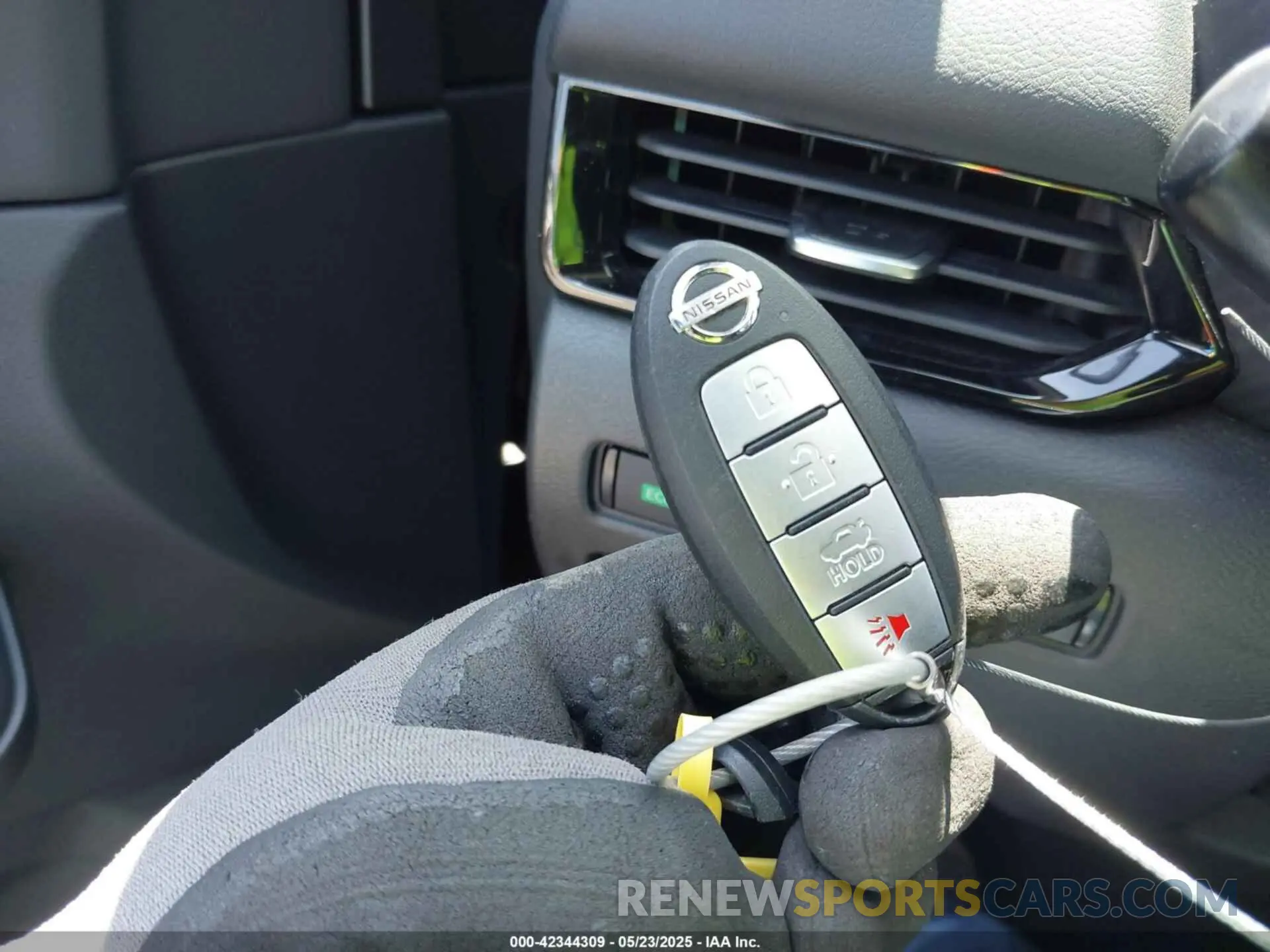 11 Photograph of a damaged car 3N1AB8CV7NY223432 NISSAN SENTRA 2022