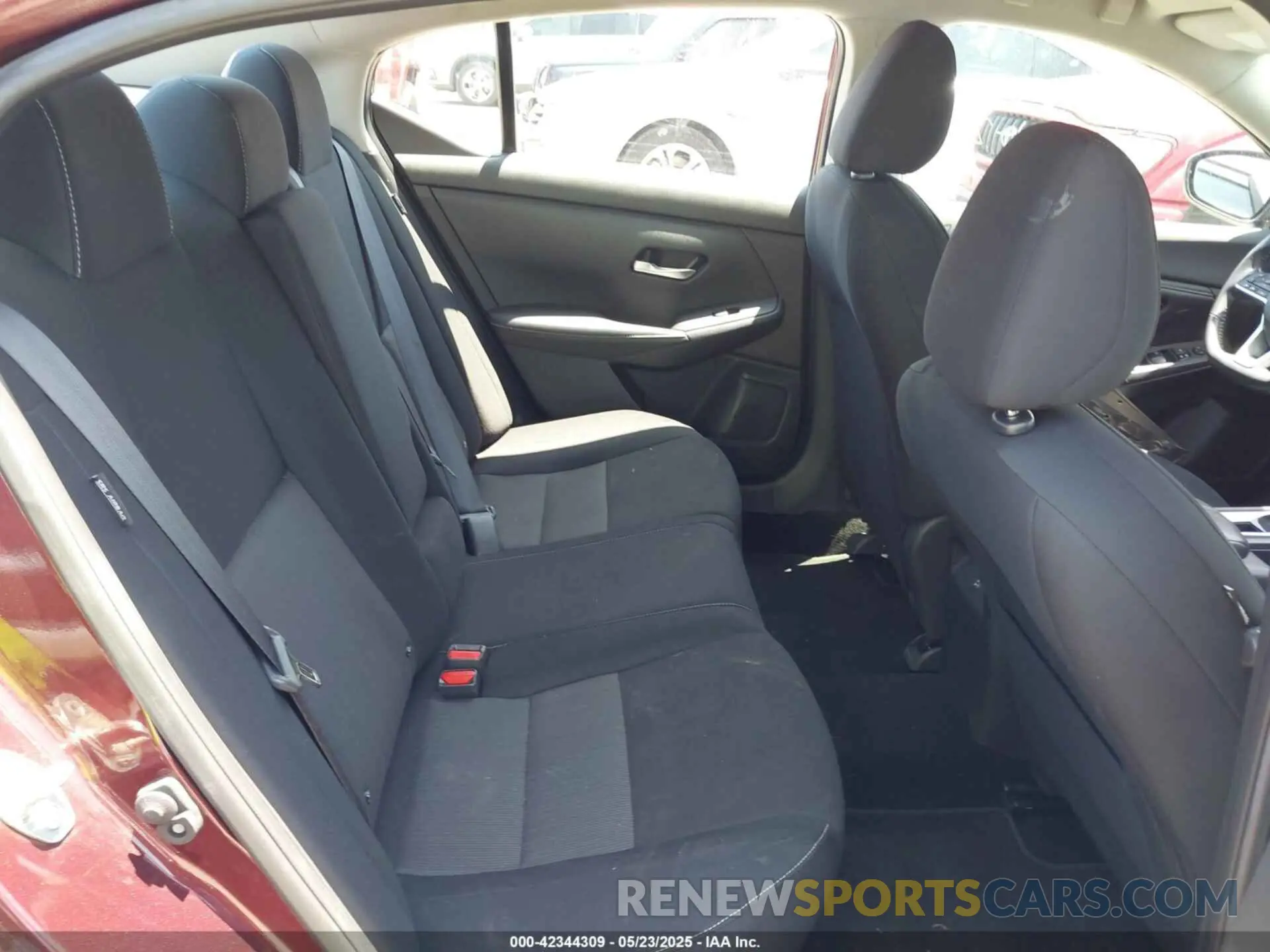 8 Photograph of a damaged car 3N1AB8CV7NY223432 NISSAN SENTRA 2022