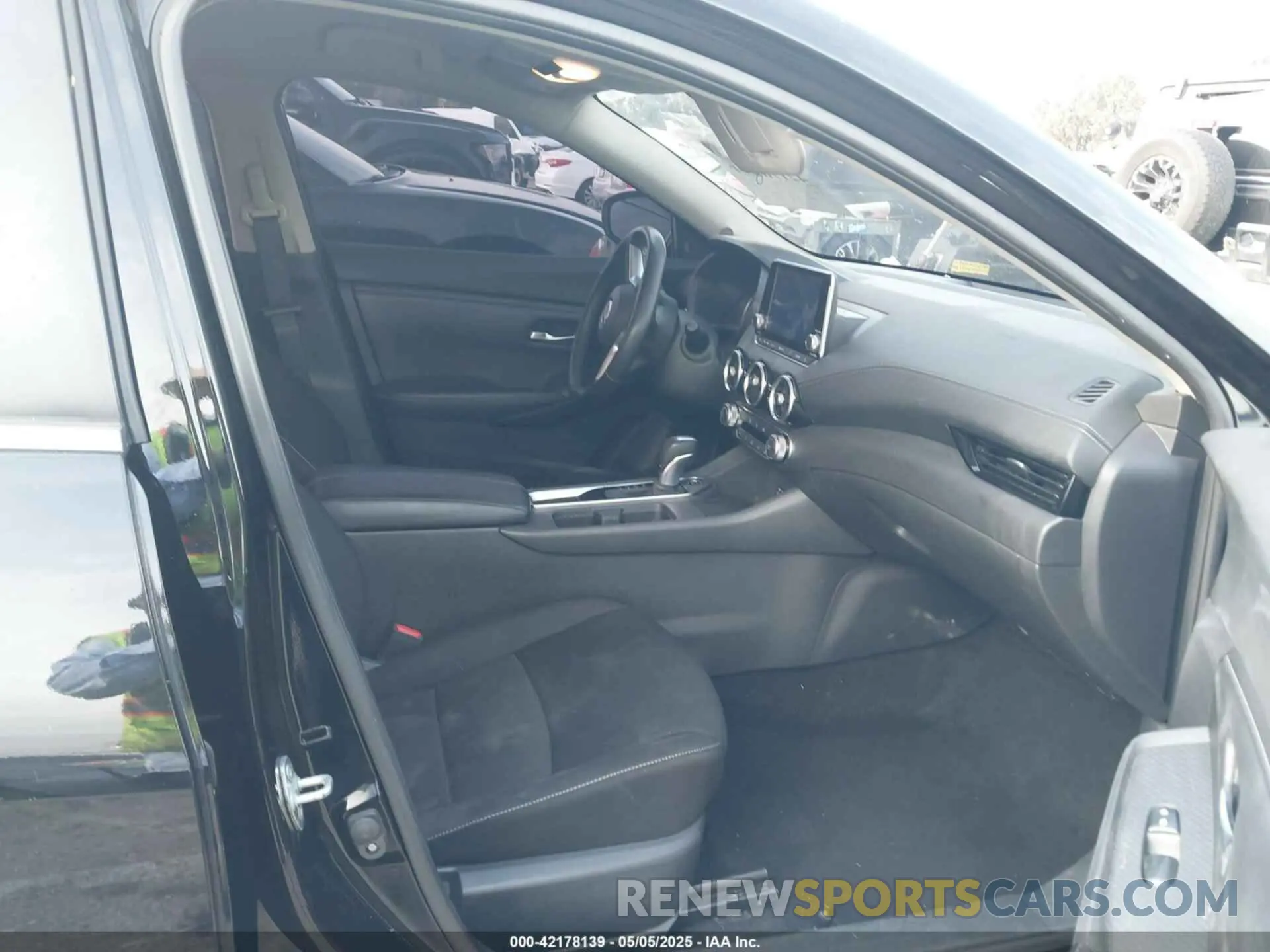 5 Photograph of a damaged car 3N1AB8CV7NY230672 NISSAN SENTRA 2022