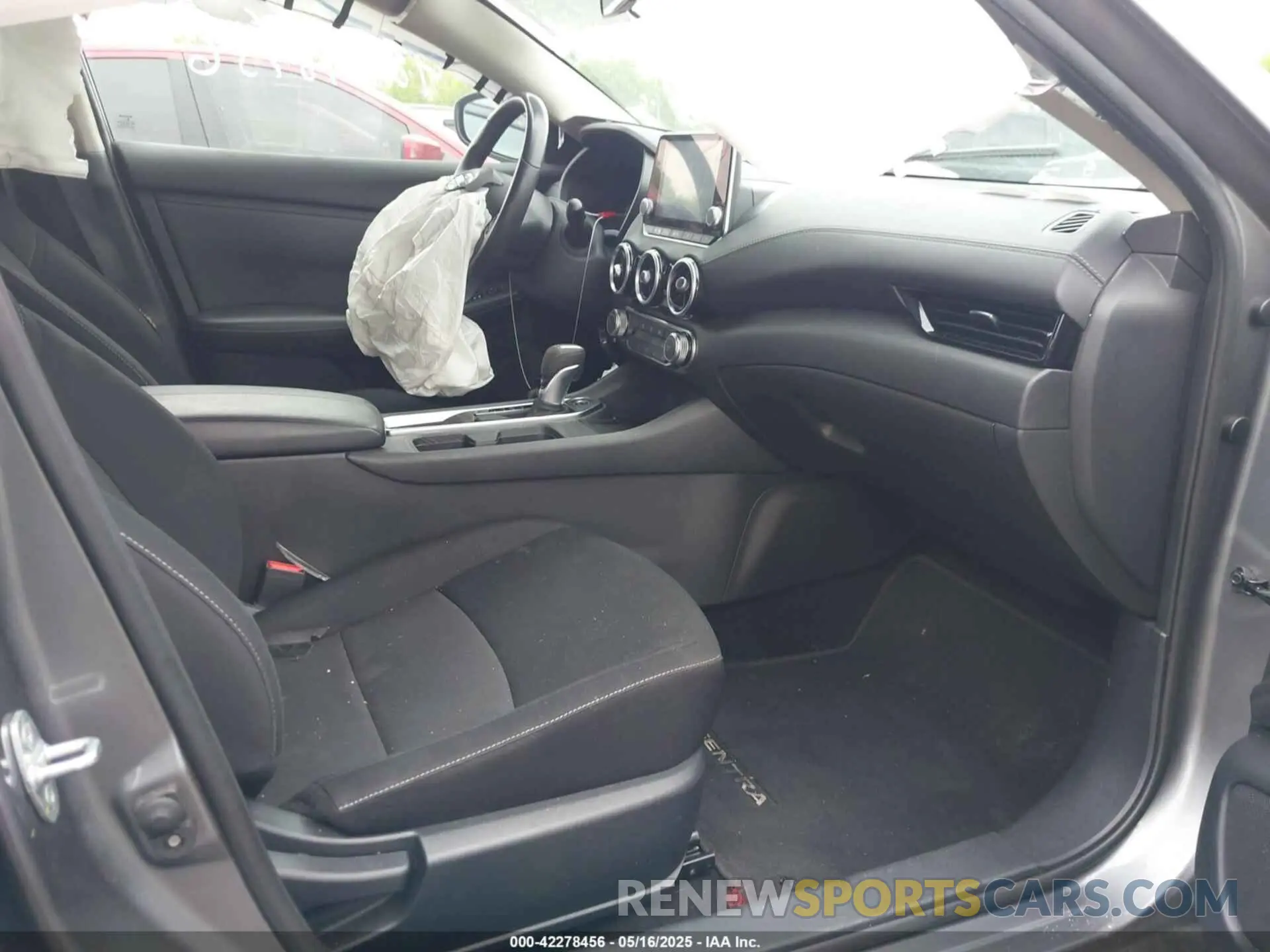 5 Photograph of a damaged car 3N1AB8CV7NY241087 NISSAN SENTRA 2022