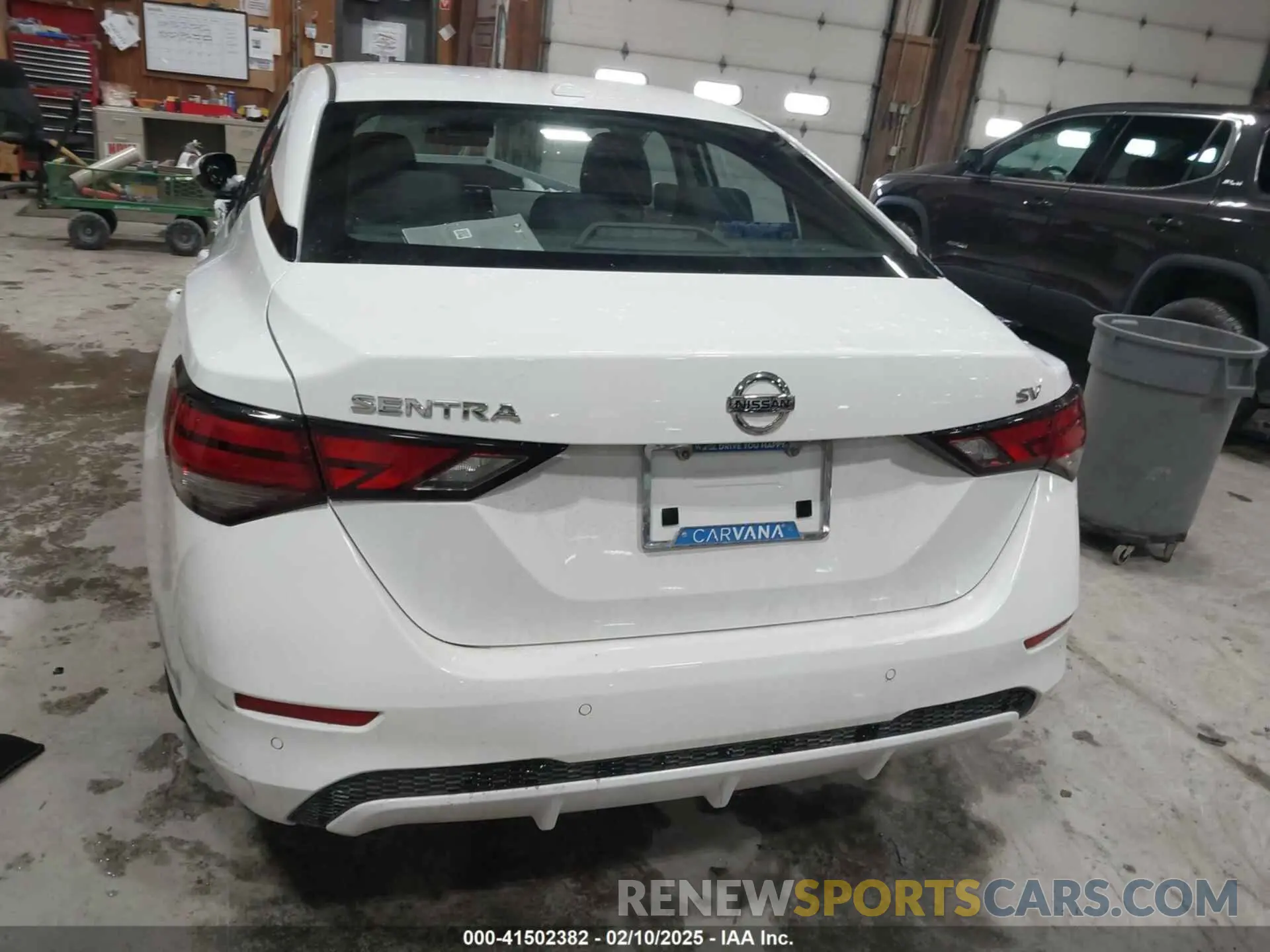 17 Photograph of a damaged car 3N1AB8CV7NY245382 NISSAN SENTRA 2022