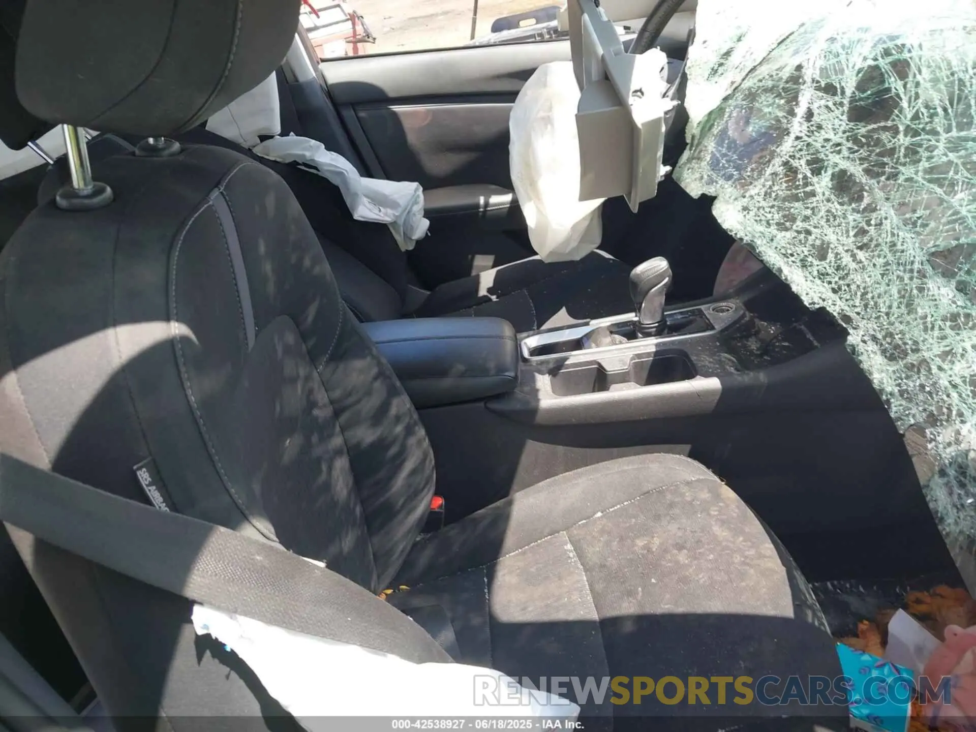 5 Photograph of a damaged car 3N1AB8CV7NY264806 NISSAN SENTRA 2022