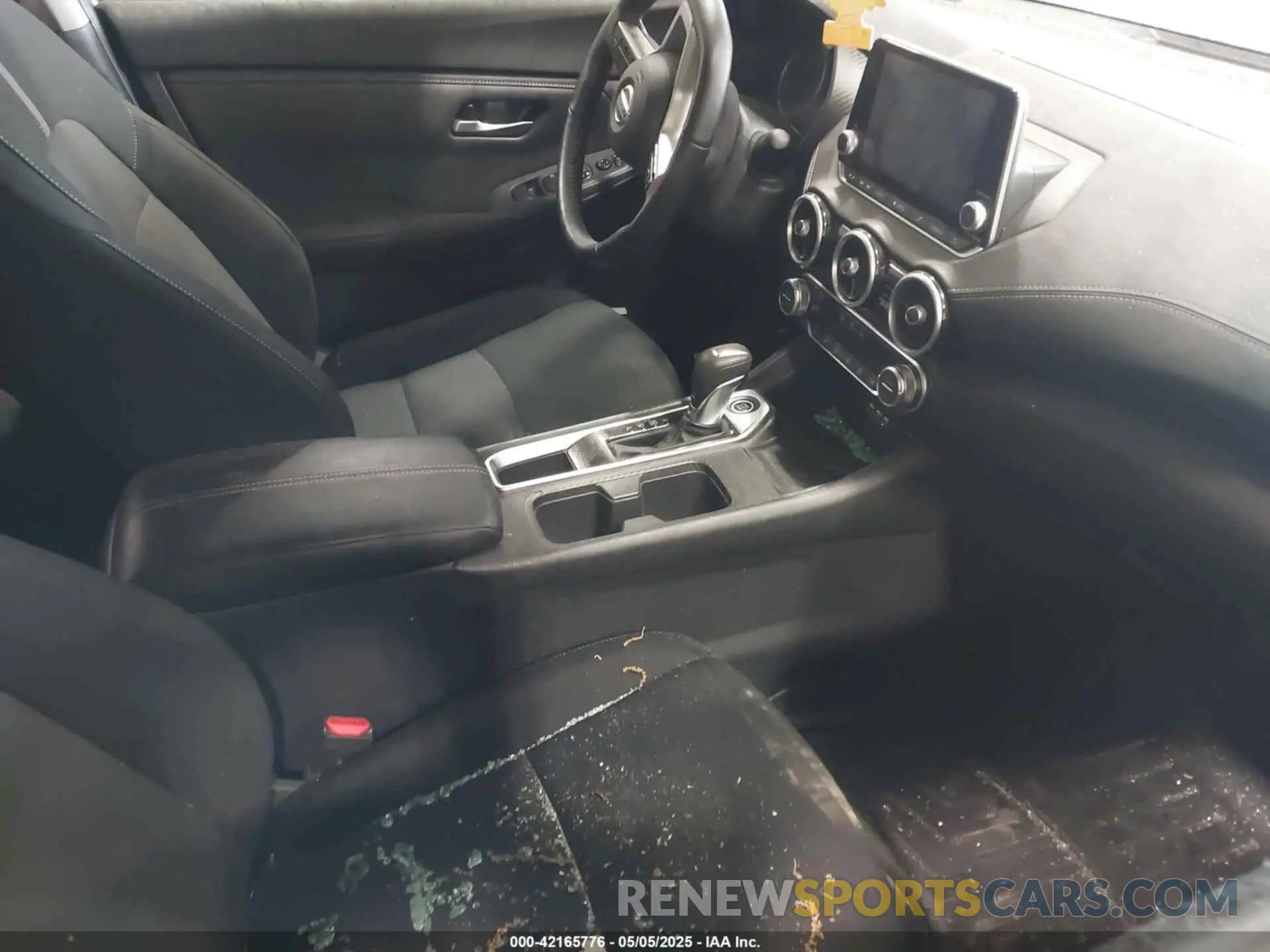 5 Photograph of a damaged car 3N1AB8CV7NY289365 NISSAN SENTRA 2022