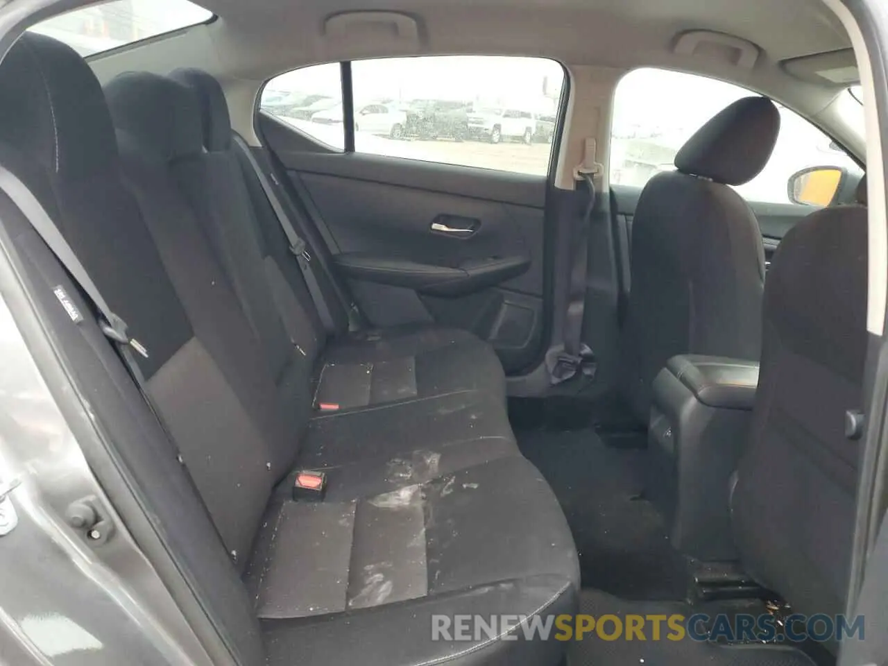 10 Photograph of a damaged car 3N1AB8CV7NY309887 NISSAN SENTRA 2022