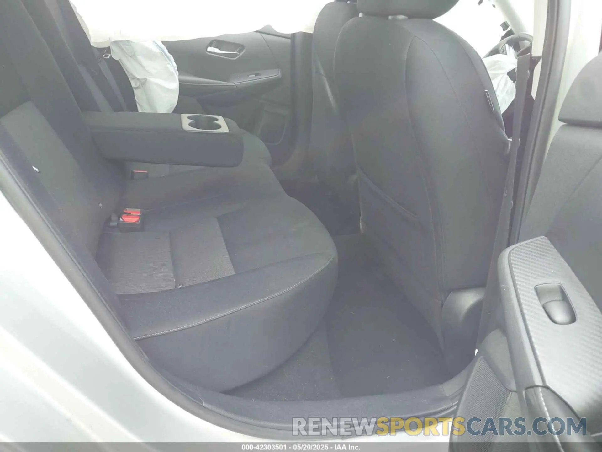 8 Photograph of a damaged car 3N1AB8CV7NY315866 NISSAN SENTRA 2022