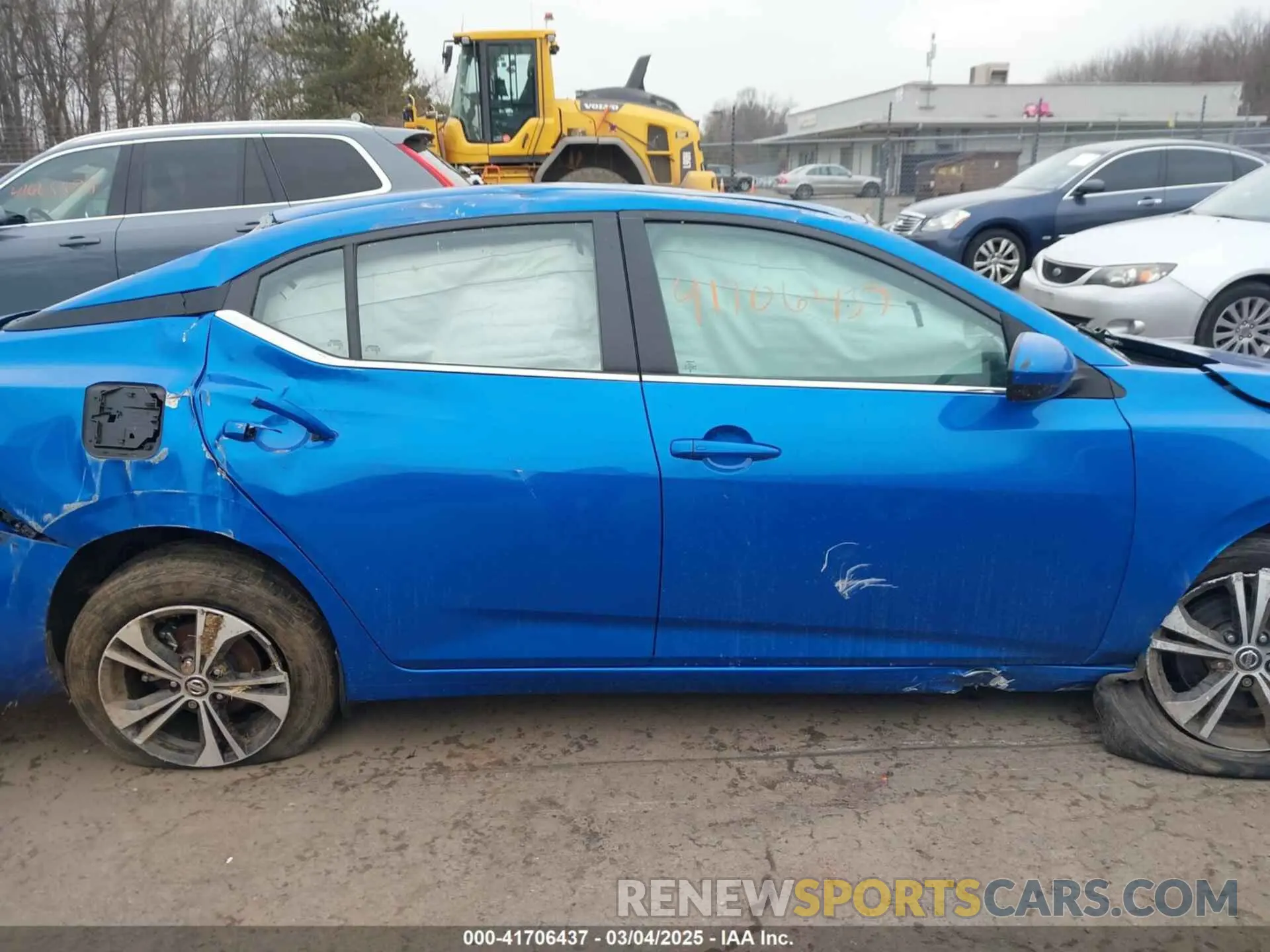 12 Photograph of a damaged car 3N1AB8CV7NY315978 NISSAN SENTRA 2022