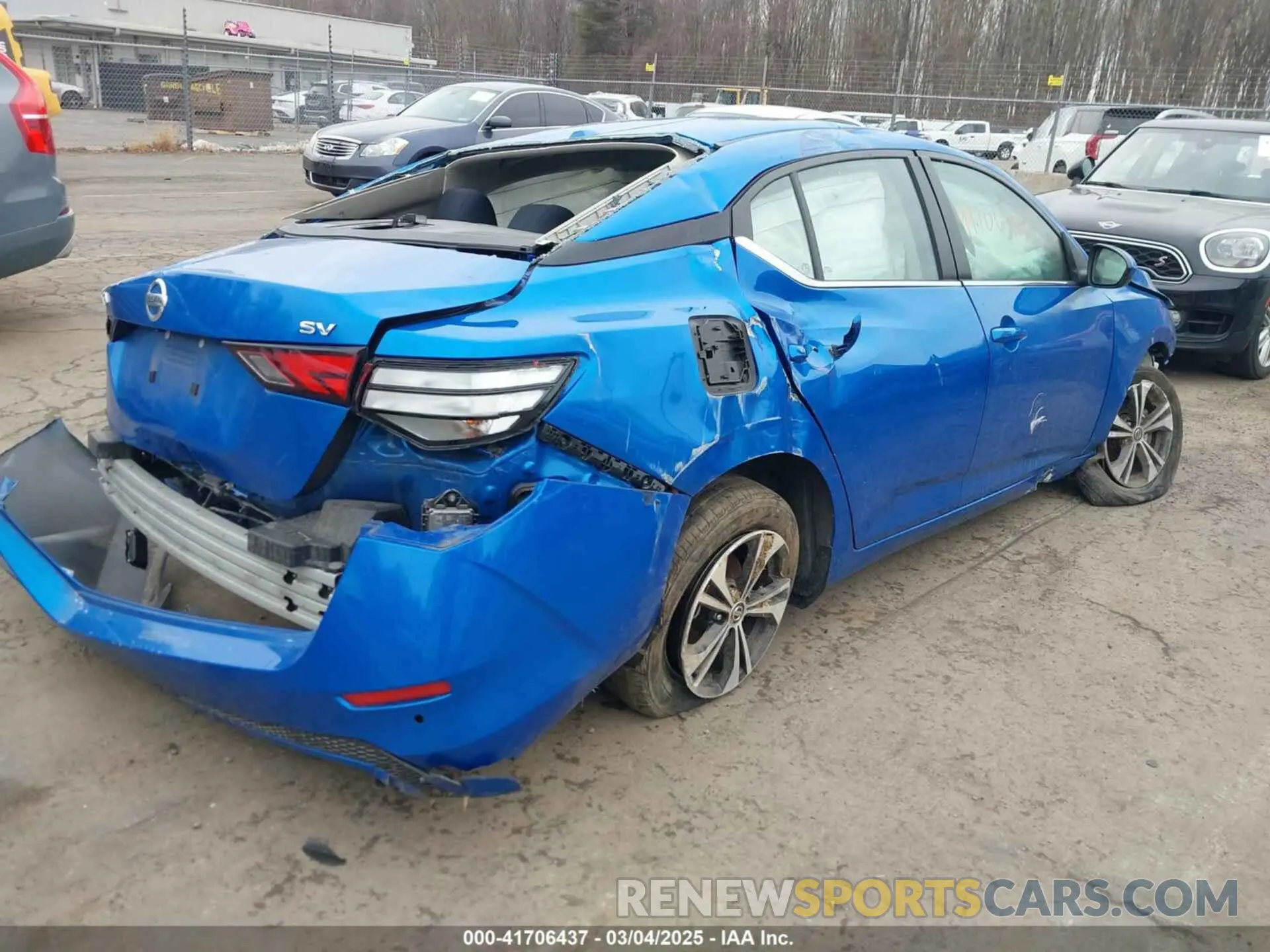 4 Photograph of a damaged car 3N1AB8CV7NY315978 NISSAN SENTRA 2022