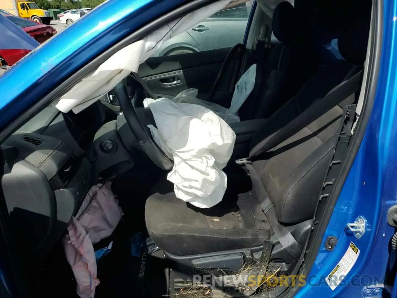 7 Photograph of a damaged car 3N1AB8CV7NY319688 NISSAN SENTRA 2022