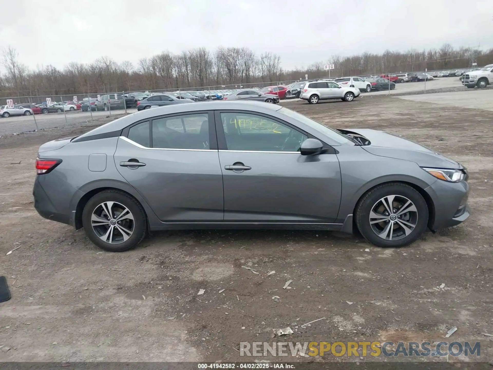 13 Photograph of a damaged car 3N1AB8CV8NY208969 NISSAN SENTRA 2022