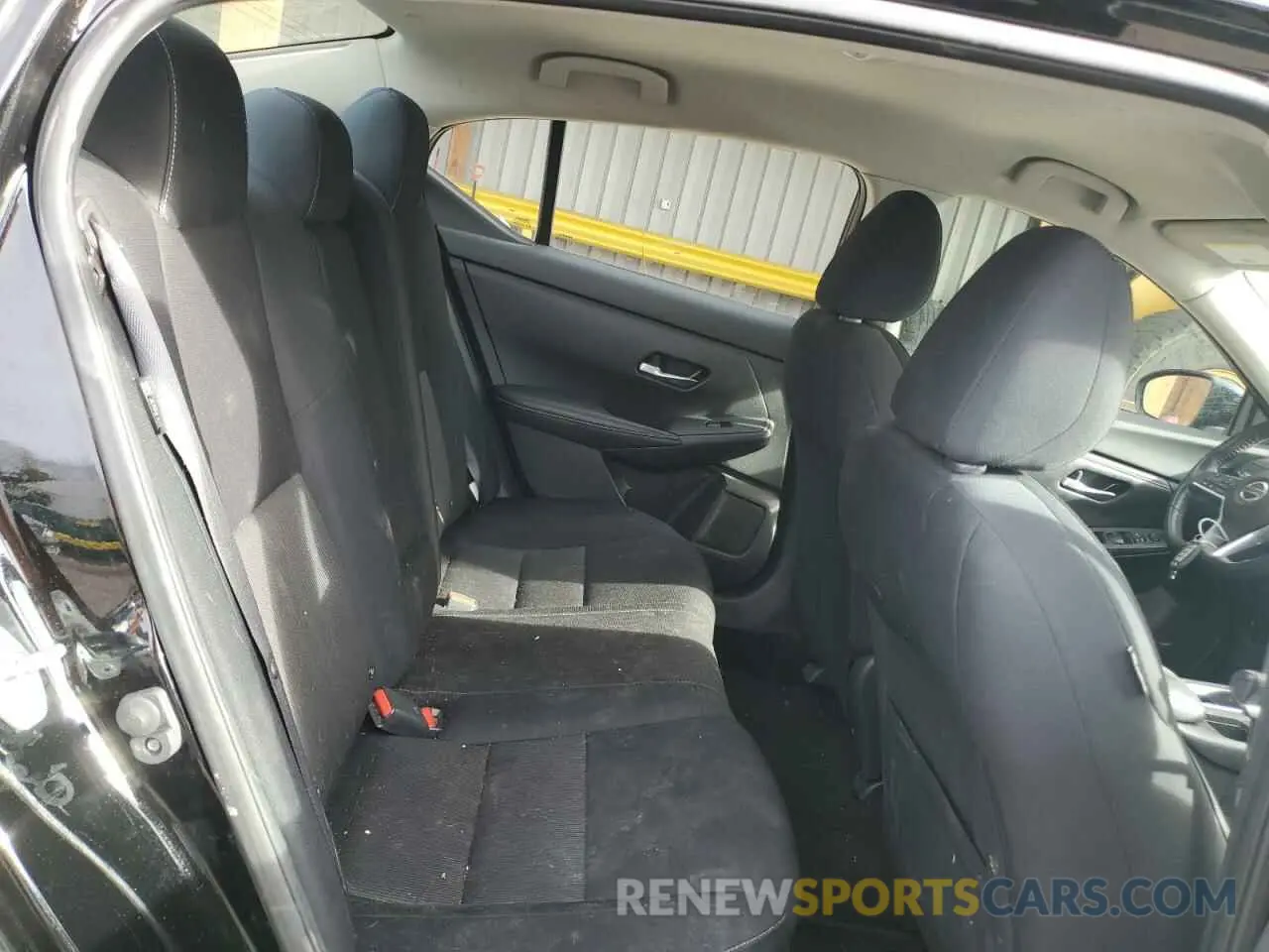 10 Photograph of a damaged car 3N1AB8CV8NY222516 NISSAN SENTRA 2022