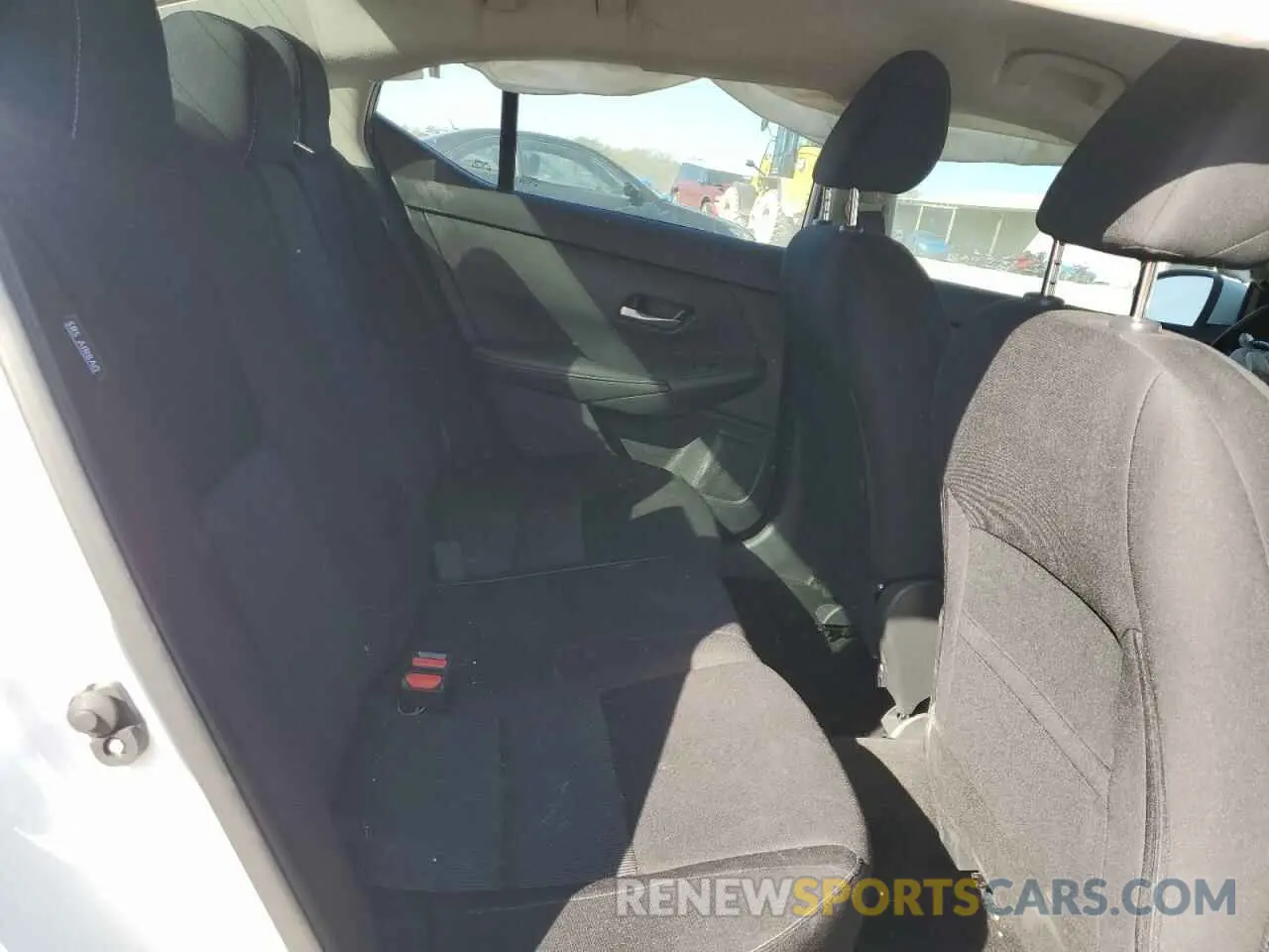 10 Photograph of a damaged car 3N1AB8CV8NY246802 NISSAN SENTRA 2022