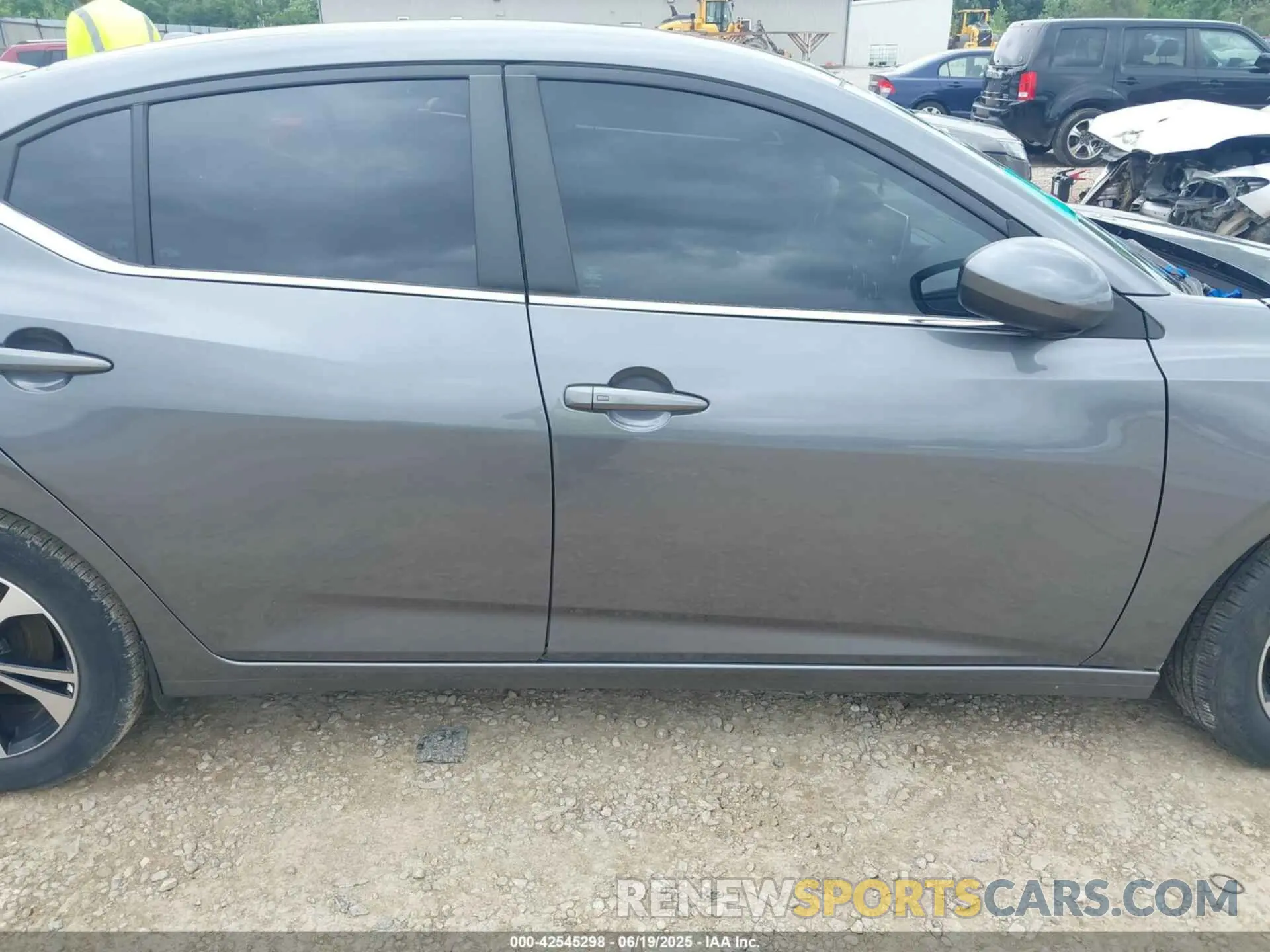 13 Photograph of a damaged car 3N1AB8CV8NY254852 NISSAN SENTRA 2022
