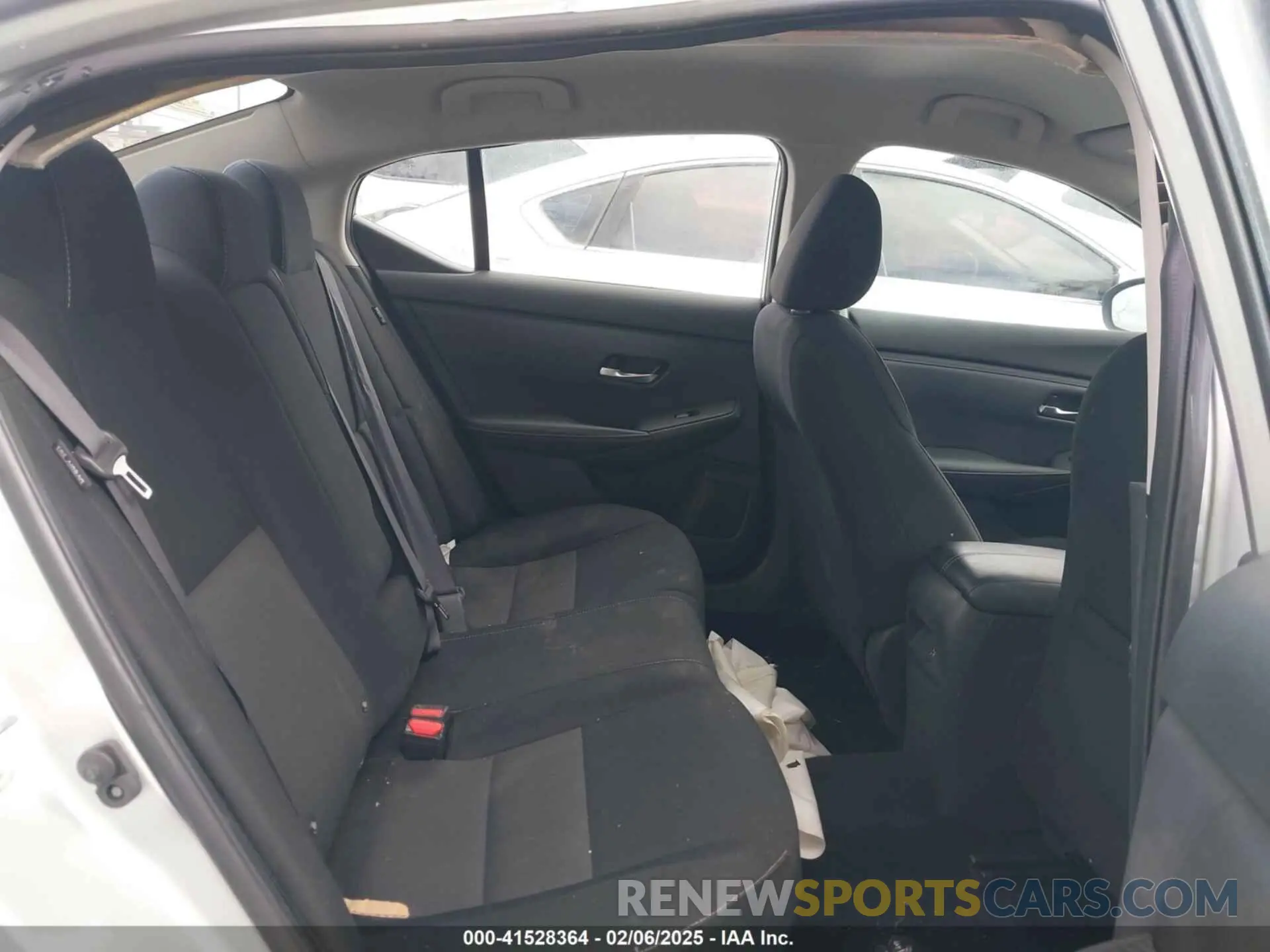 8 Photograph of a damaged car 3N1AB8CV8NY255550 NISSAN SENTRA 2022