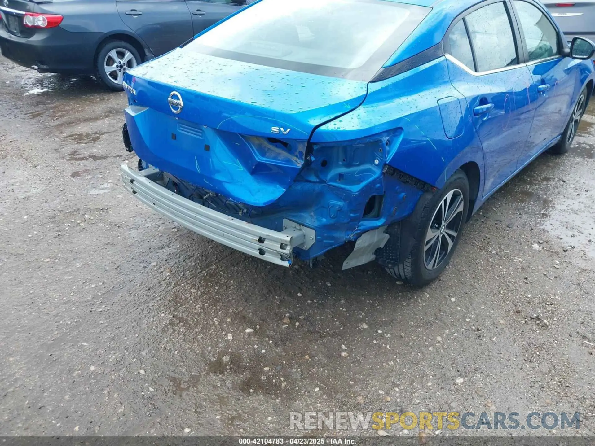17 Photograph of a damaged car 3N1AB8CV8NY256729 NISSAN SENTRA 2022