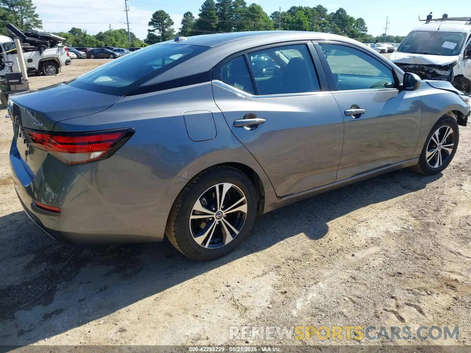 4 Photograph of a damaged car 3N1AB8CV8NY265236 NISSAN SENTRA 2022