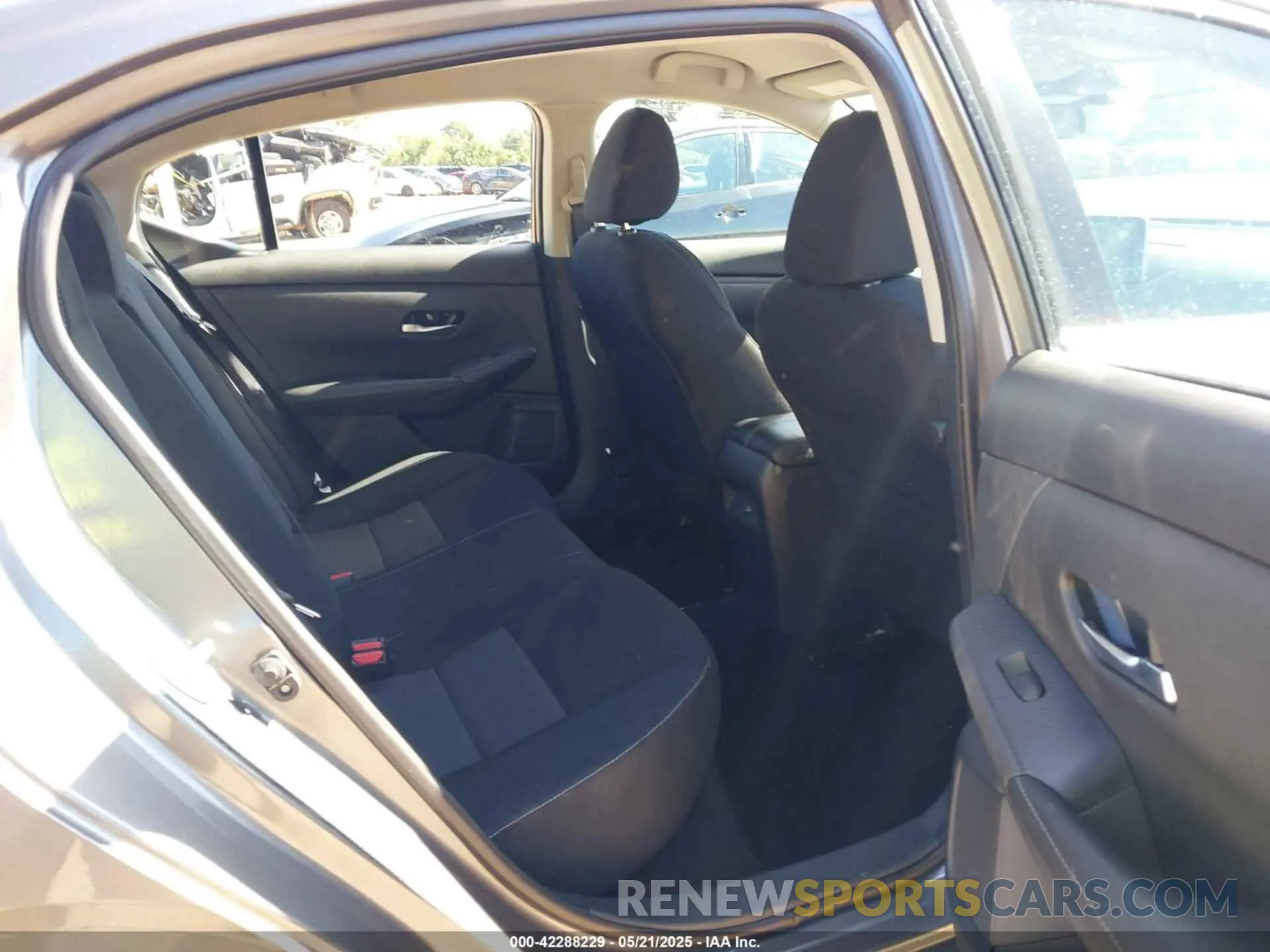 8 Photograph of a damaged car 3N1AB8CV8NY265236 NISSAN SENTRA 2022