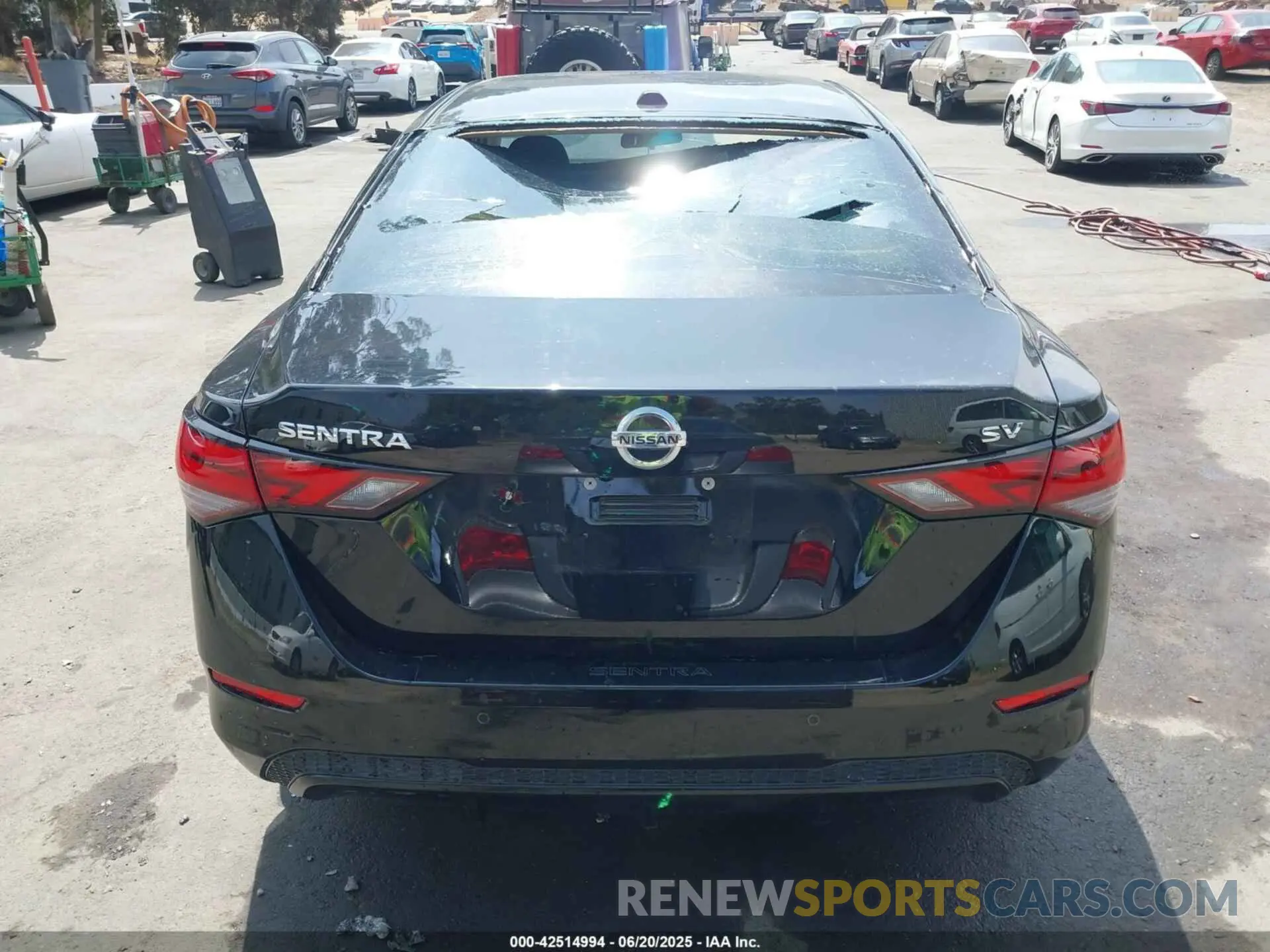 16 Photograph of a damaged car 3N1AB8CV8NY321207 NISSAN SENTRA 2022