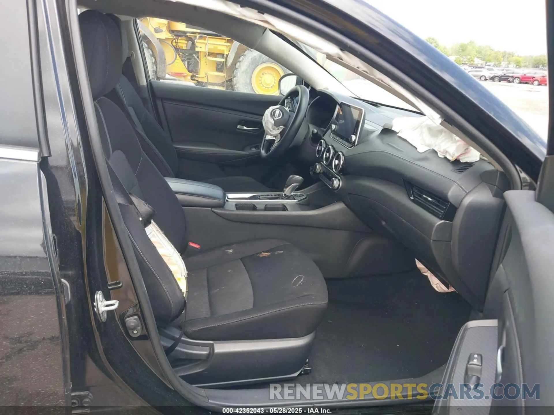5 Photograph of a damaged car 3N1AB8CV9NY203411 NISSAN SENTRA 2022