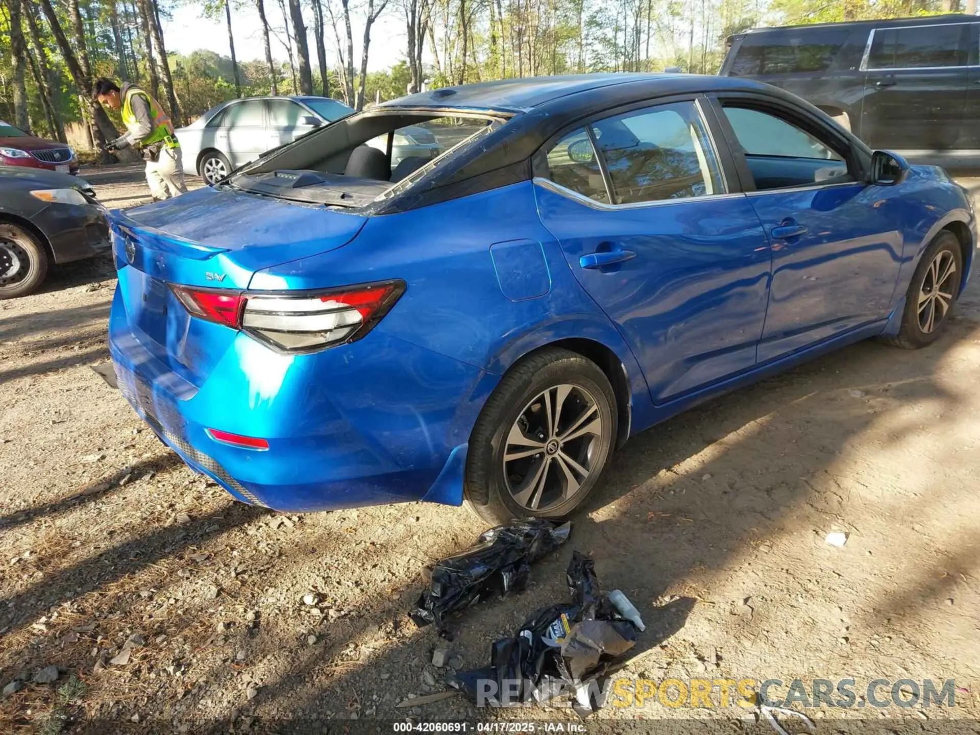 4 Photograph of a damaged car 3N1AB8CV9NY203912 NISSAN SENTRA 2022