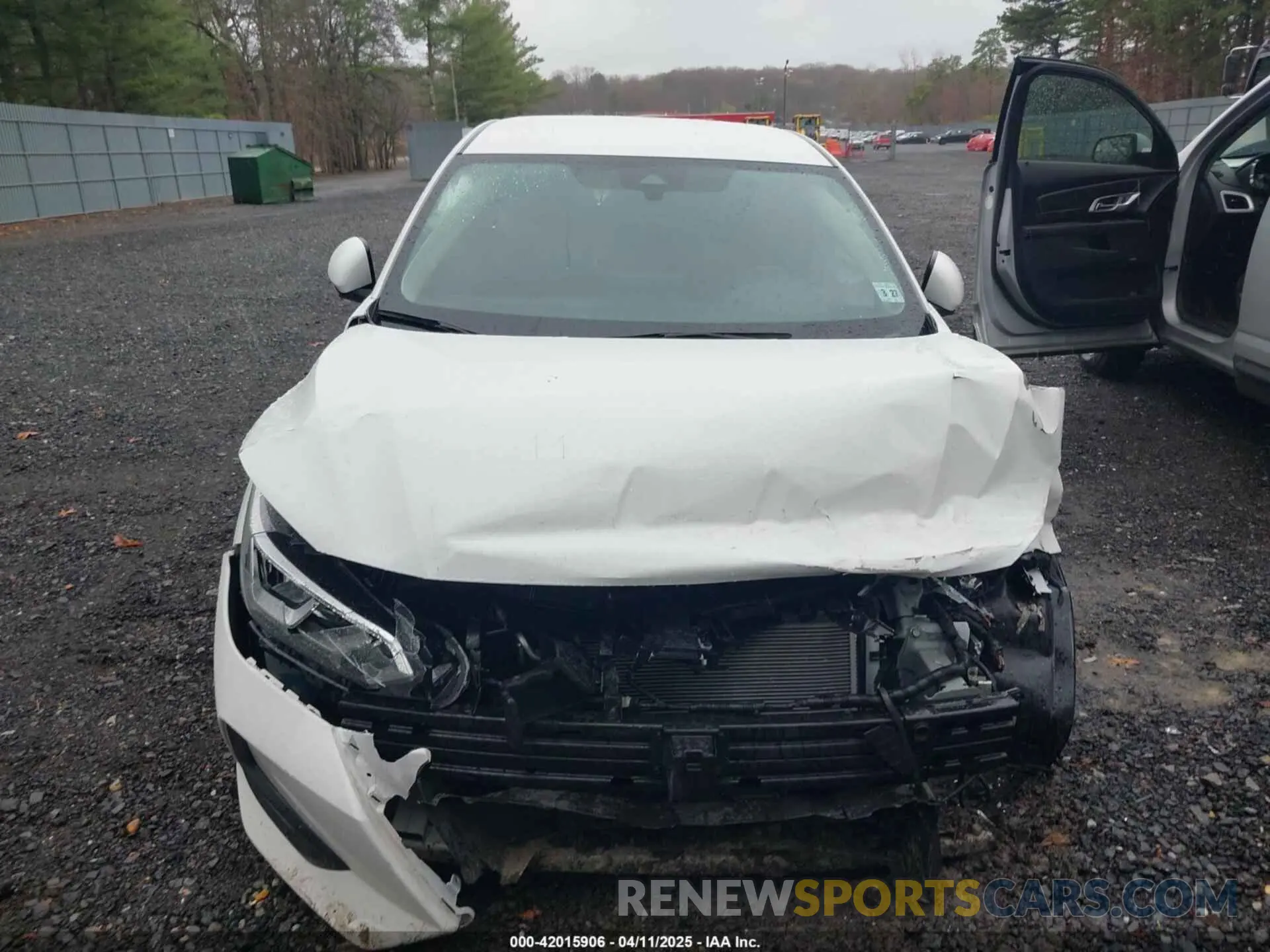 12 Photograph of a damaged car 3N1AB8CV9NY231497 NISSAN SENTRA 2022