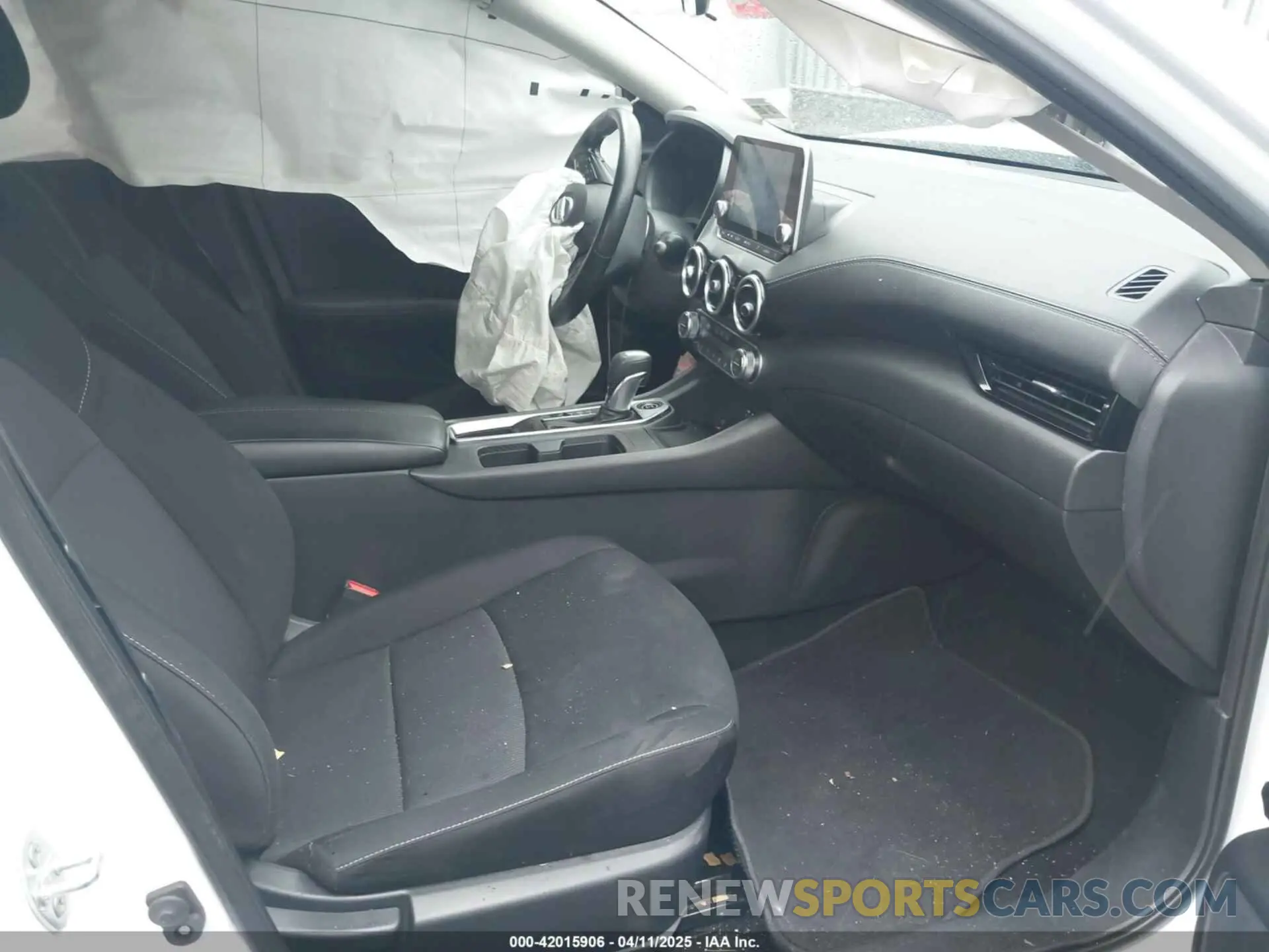 5 Photograph of a damaged car 3N1AB8CV9NY231497 NISSAN SENTRA 2022