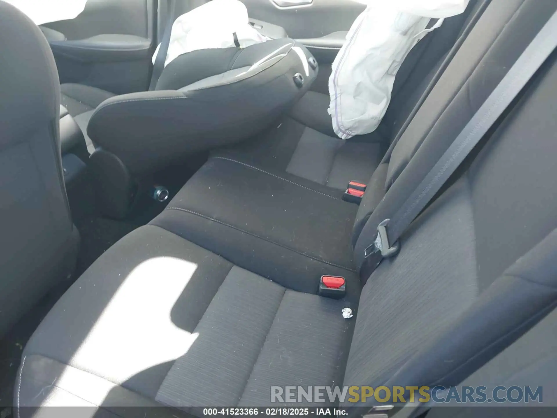 8 Photograph of a damaged car 3N1AB8CV9NY235680 NISSAN SENTRA 2022