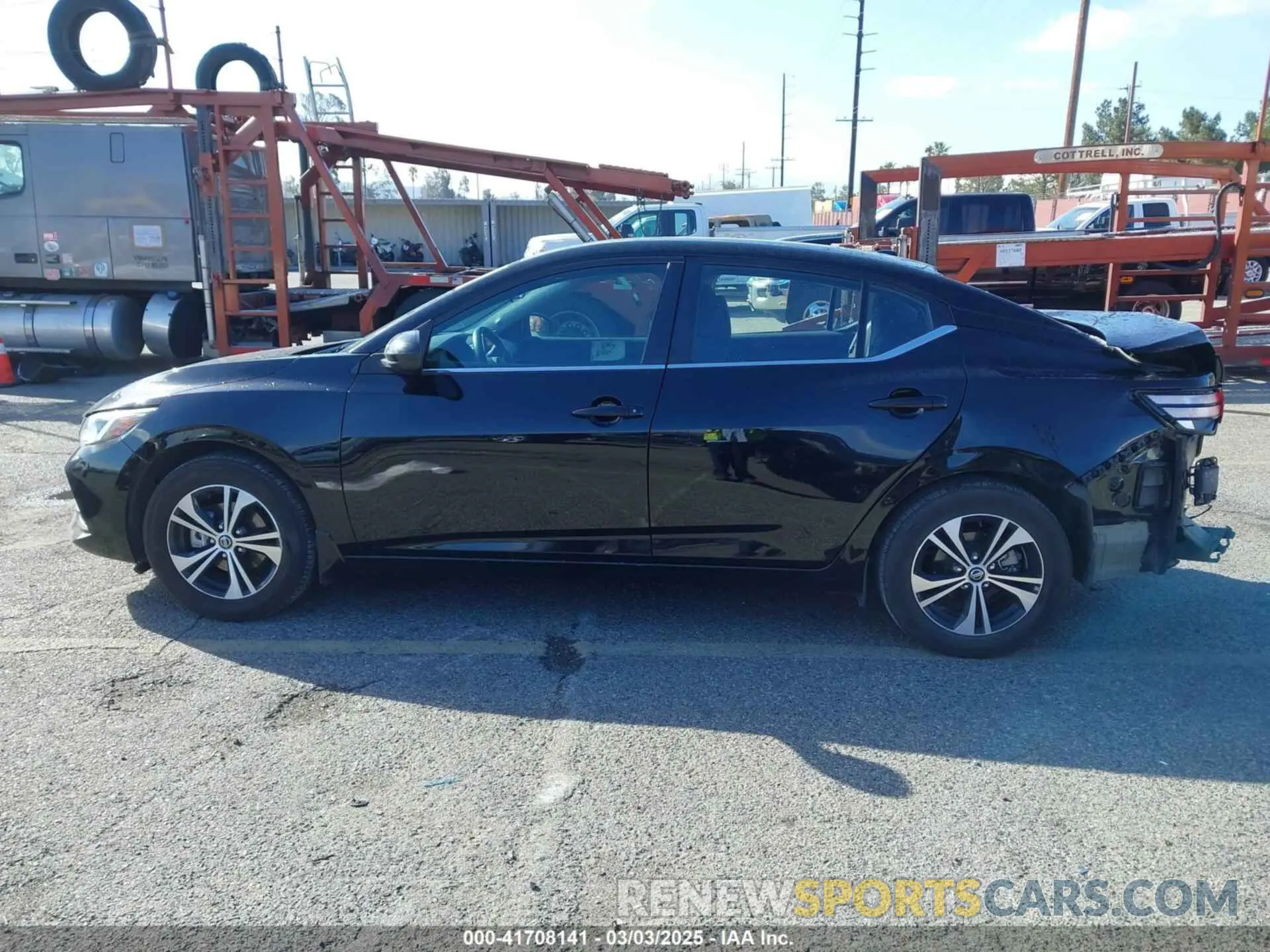13 Photograph of a damaged car 3N1AB8CV9NY246940 NISSAN SENTRA 2022