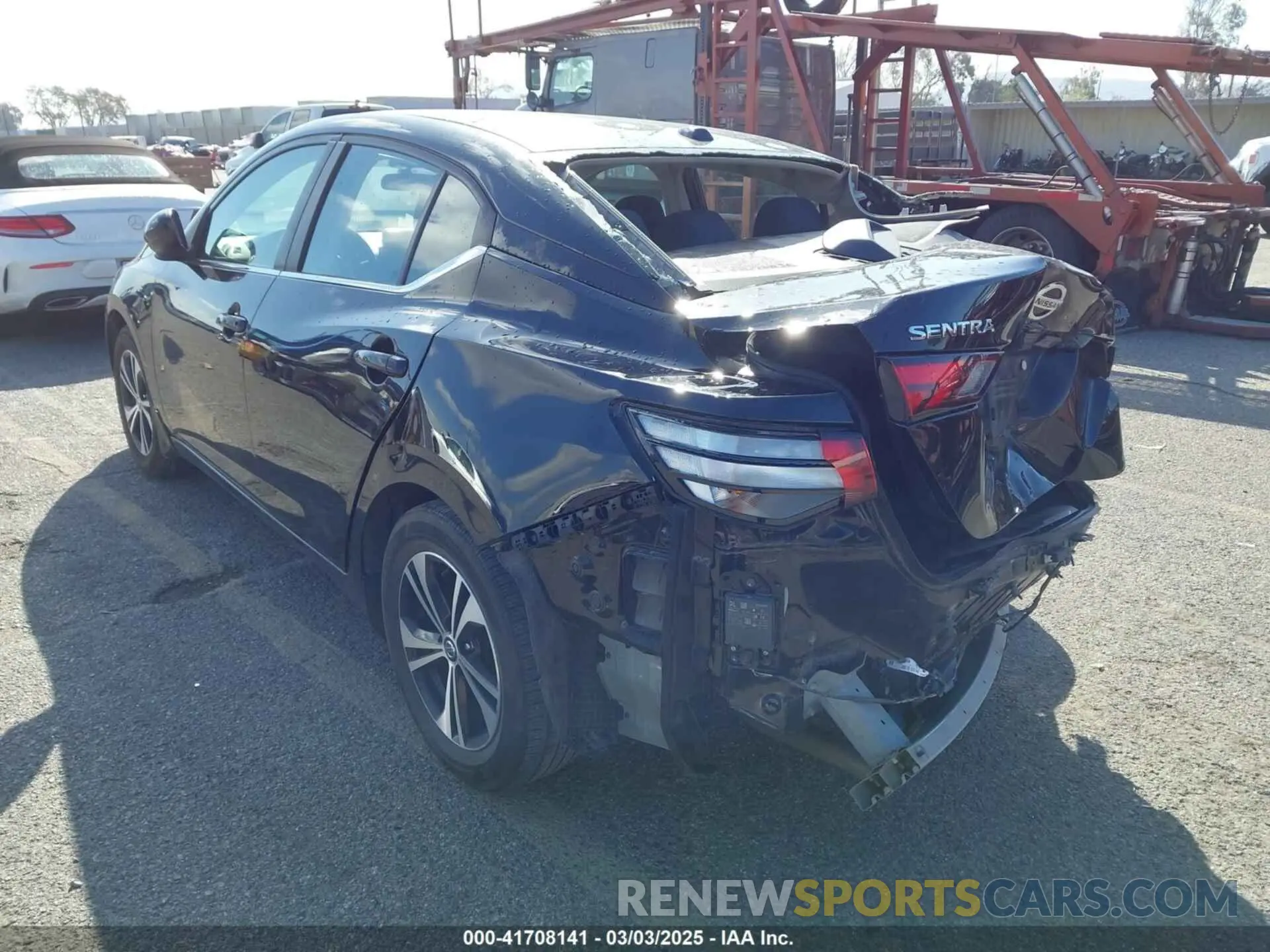 17 Photograph of a damaged car 3N1AB8CV9NY246940 NISSAN SENTRA 2022