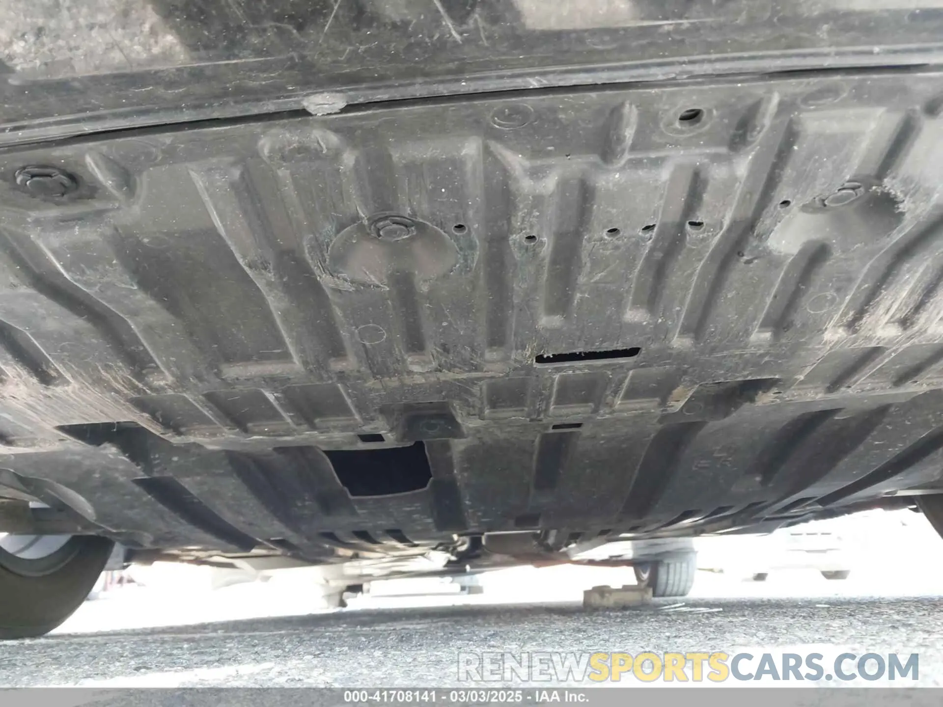 19 Photograph of a damaged car 3N1AB8CV9NY246940 NISSAN SENTRA 2022