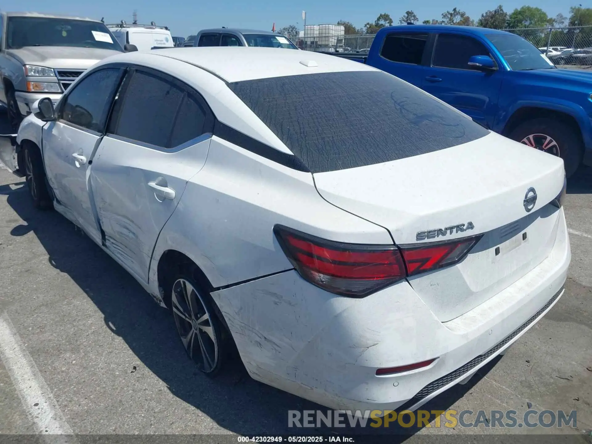 3 Photograph of a damaged car 3N1AB8CV9NY283647 NISSAN SENTRA 2022